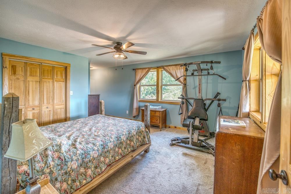 213 NC 3440 Marble Falls, AR 72648