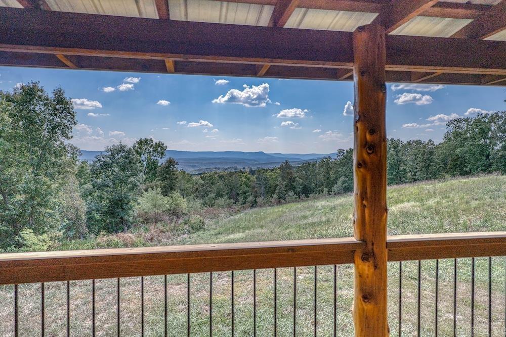 213 NC 3440 Marble Falls, AR 72648