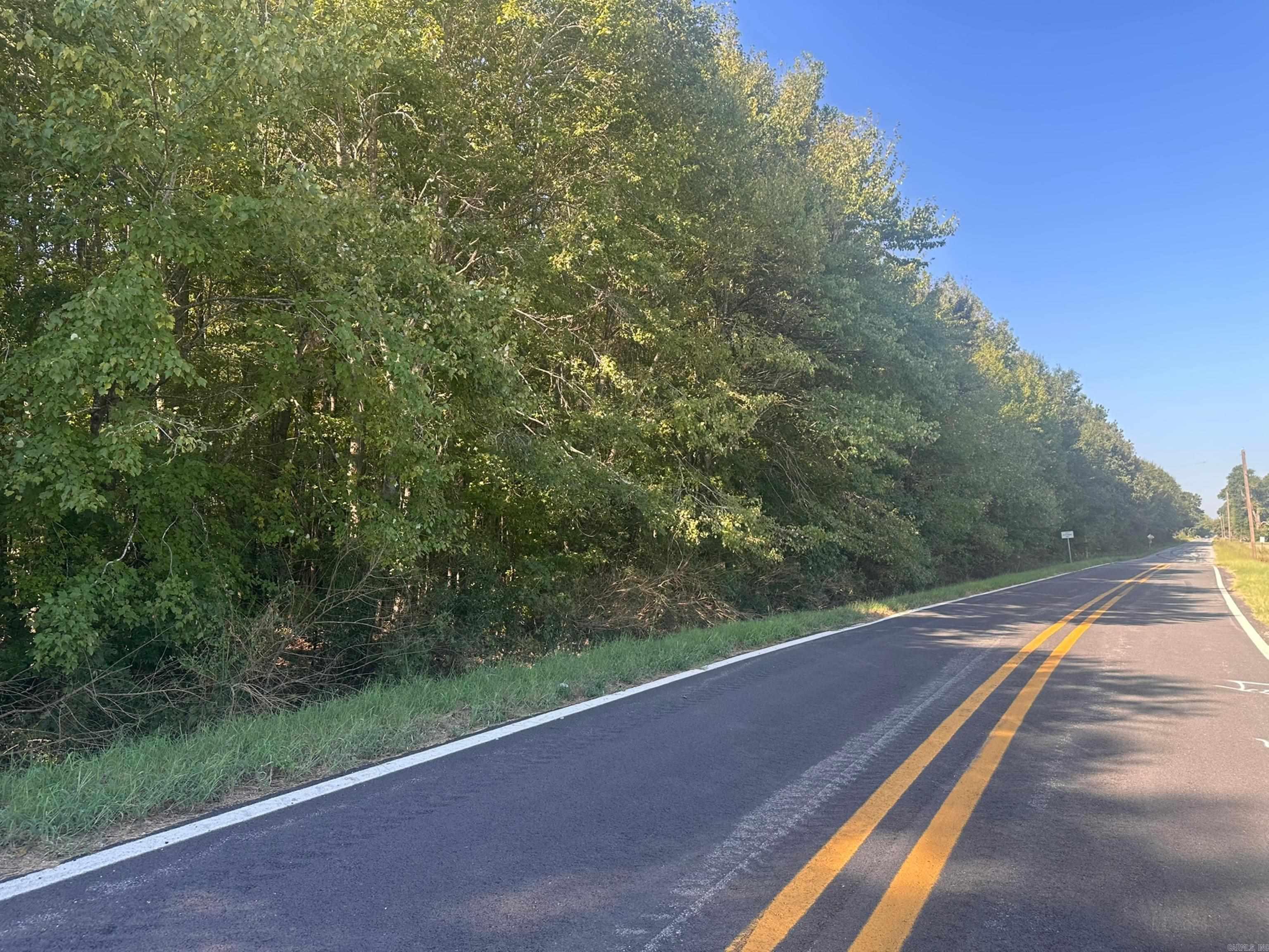 0 Wagontrain Road — exterior