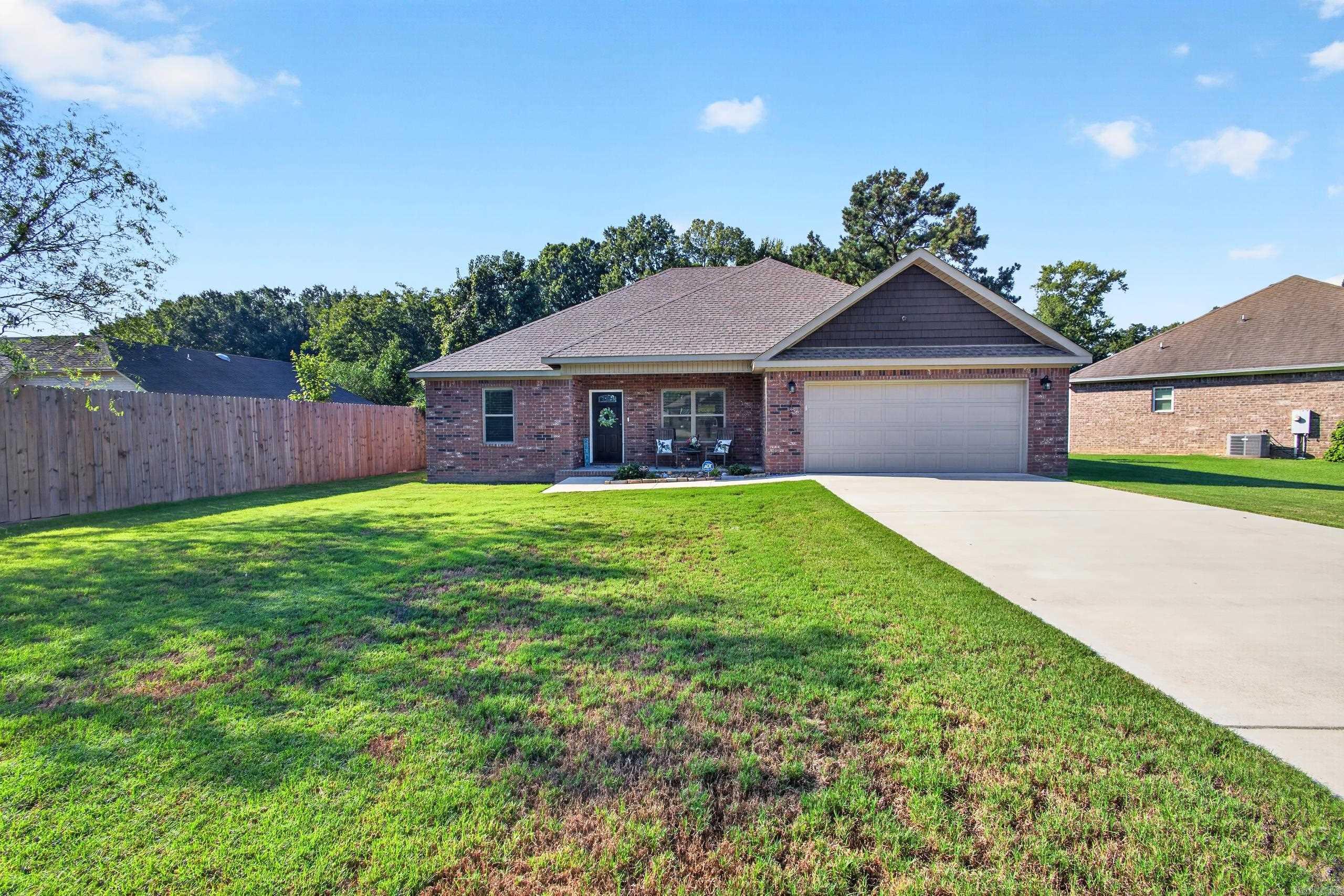 104 Heather  Beebe, AR