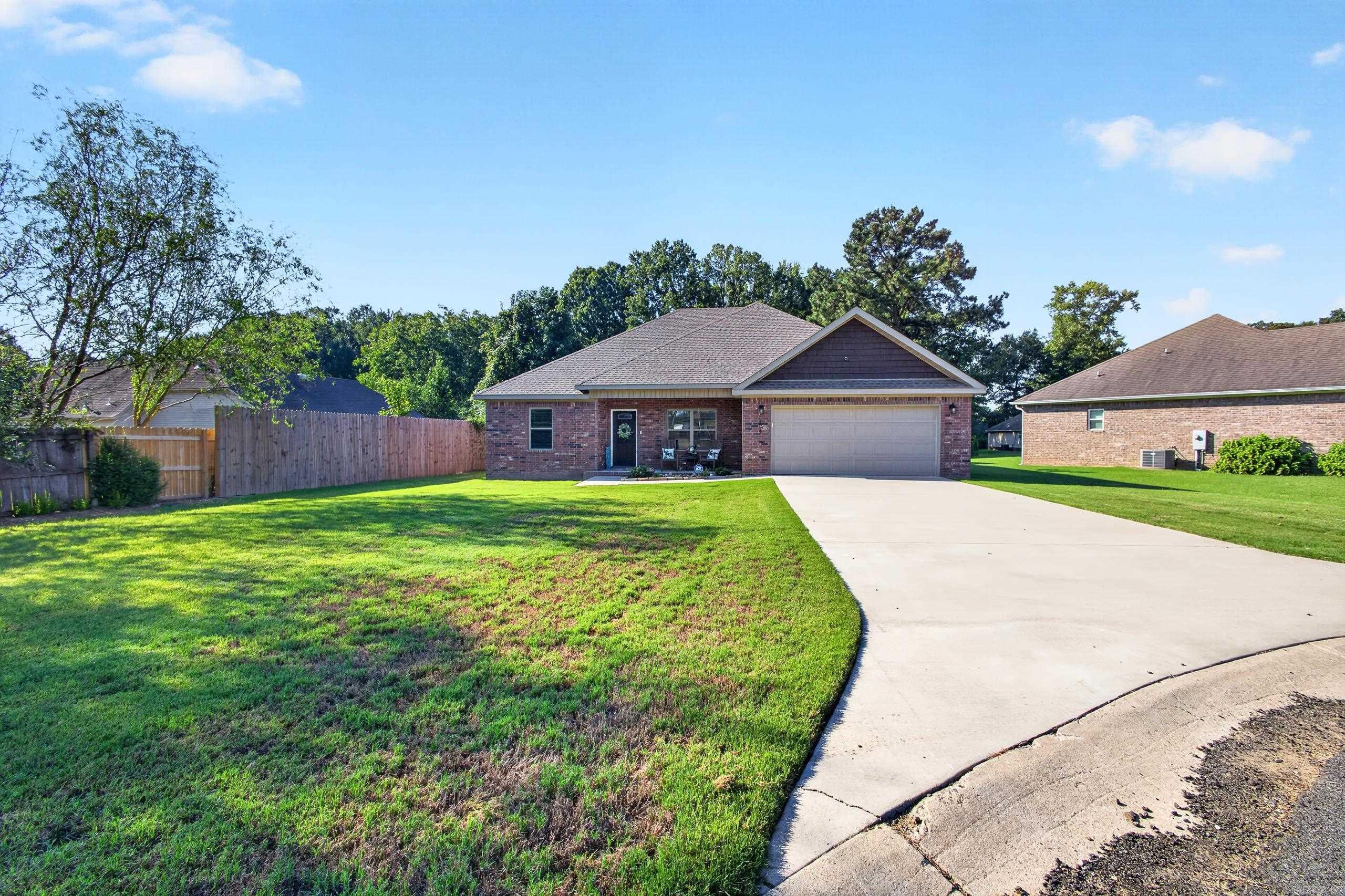 104 Heather  Beebe, AR