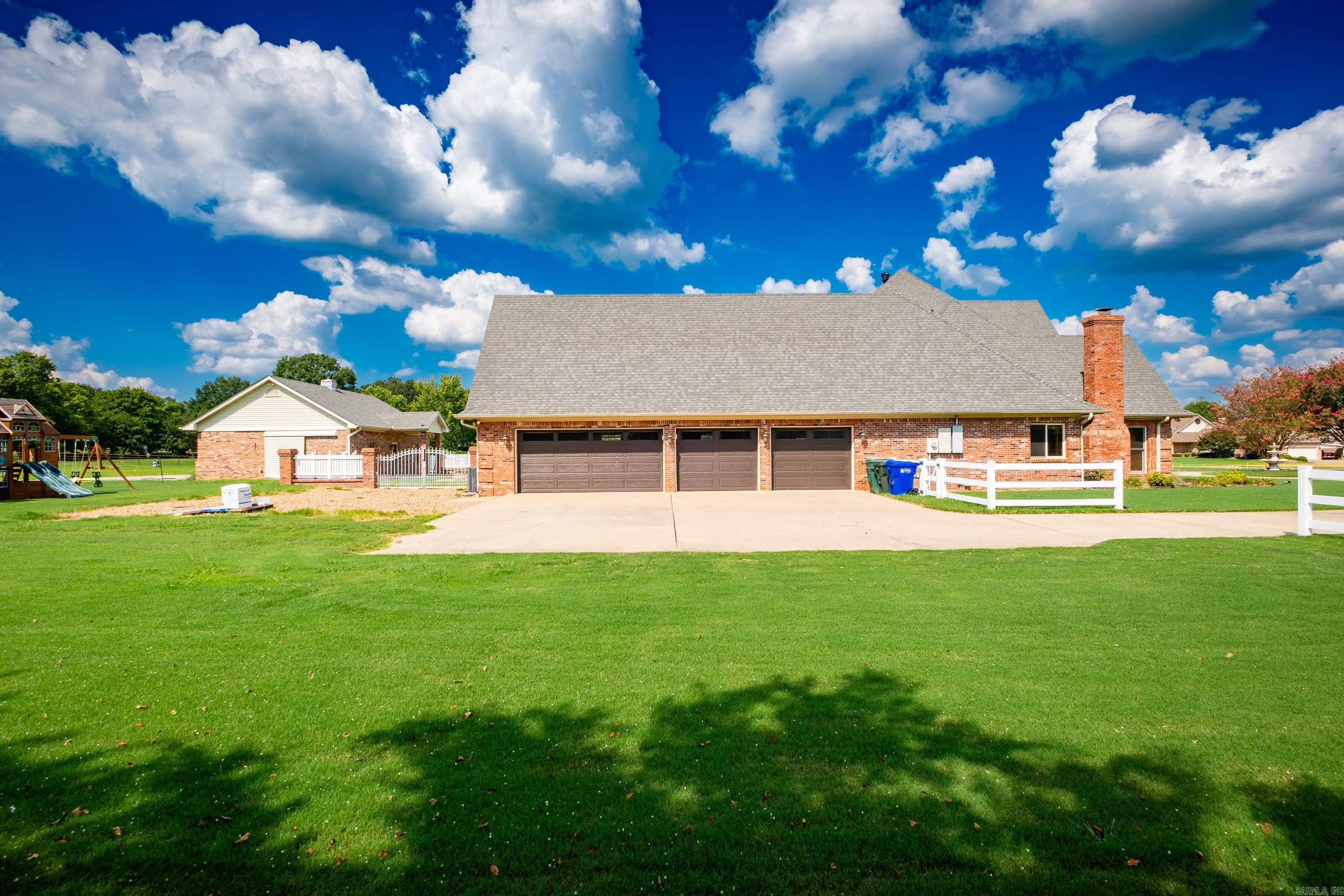 17 Westin Drive Conway, AR 72034