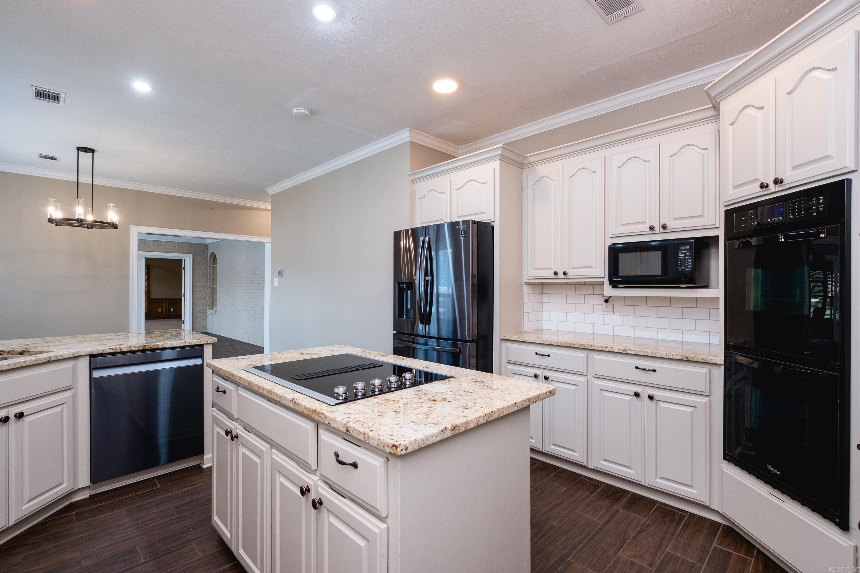 17 Westin Drive Conway, AR 72034