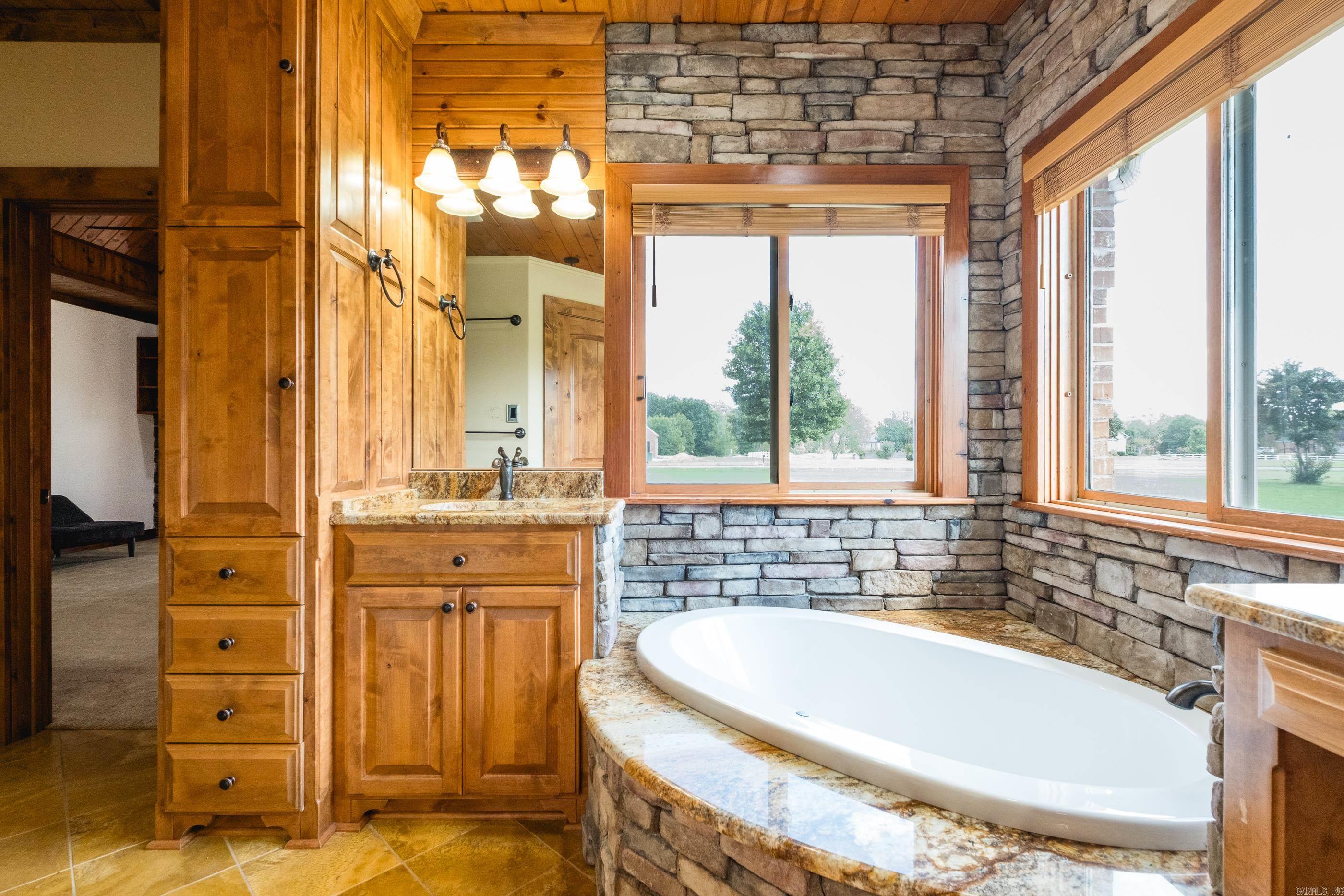 17 Westin Drive Conway, AR 72034