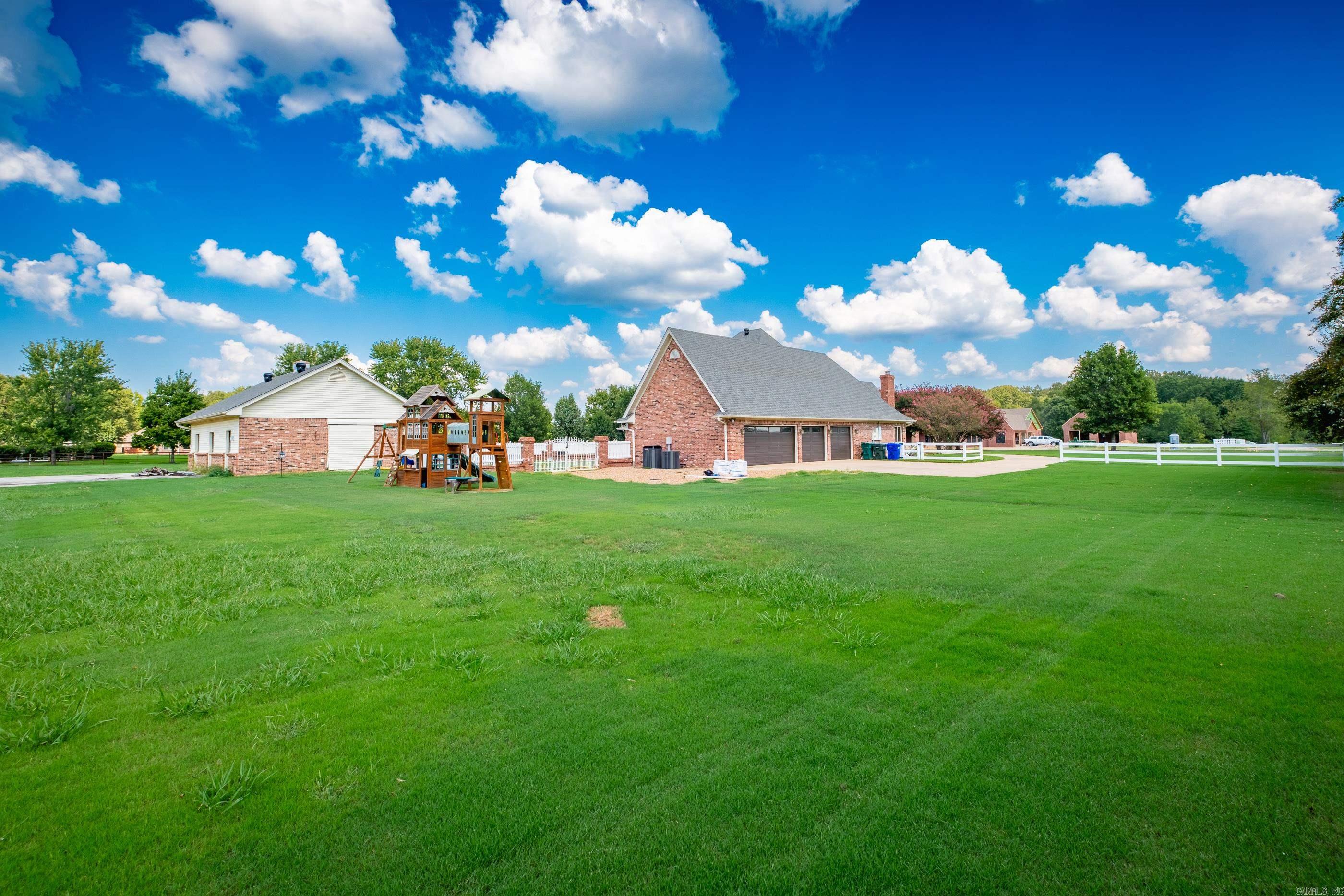 17 Westin Drive Conway, AR 72034