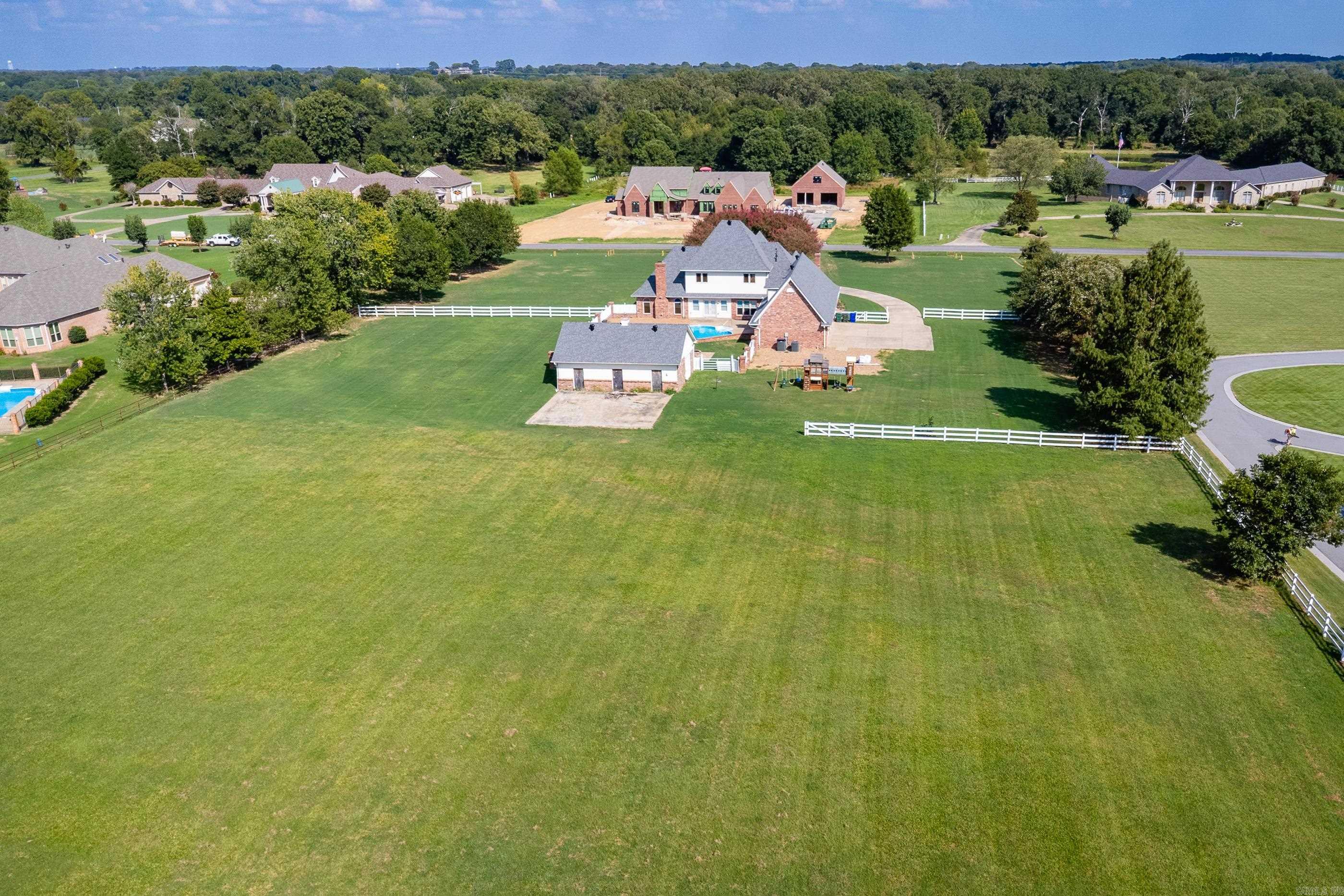 17 Westin Drive Conway, AR 72034