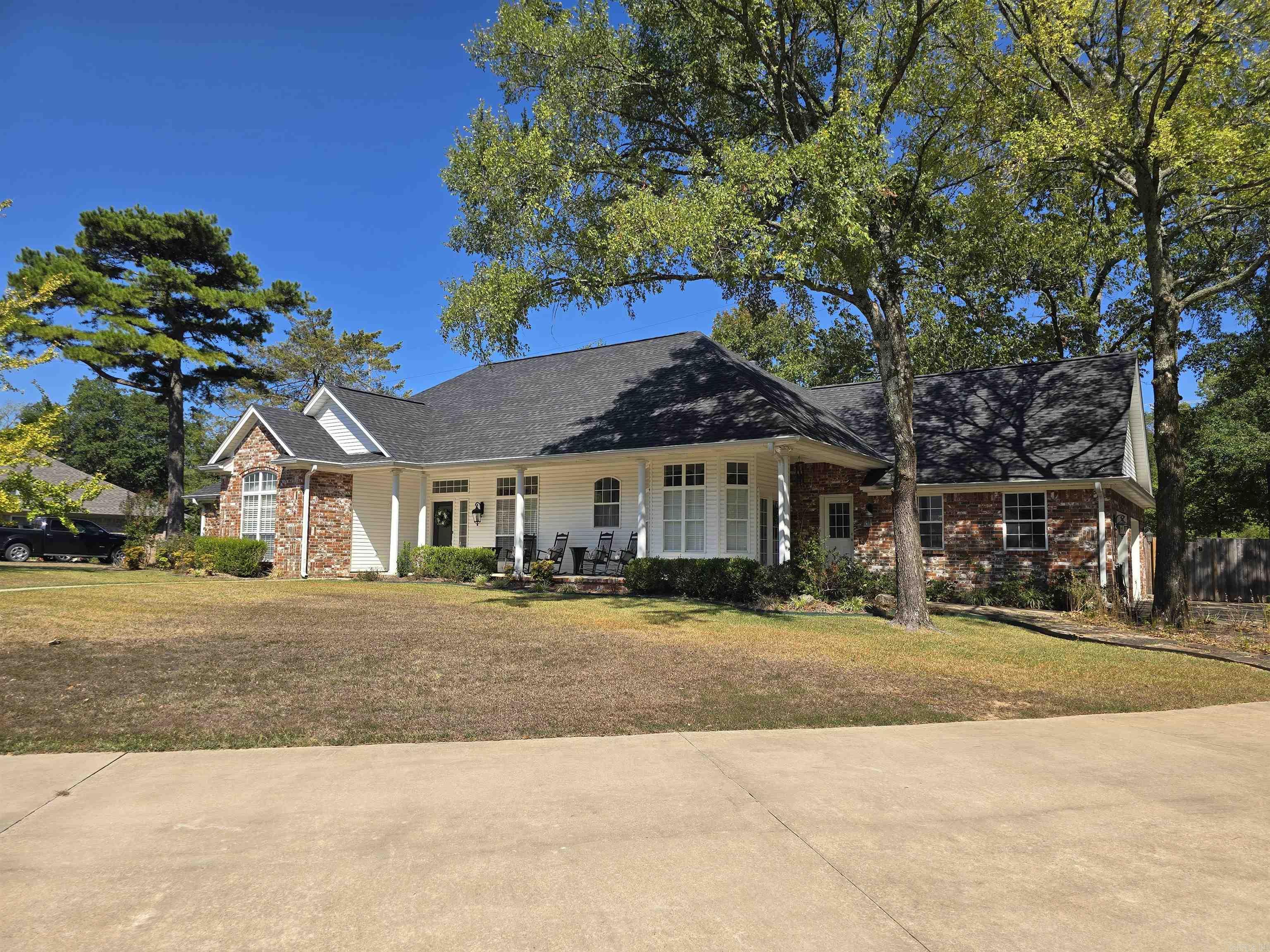 700 Prairie Creek Rd Mena, AR 71953