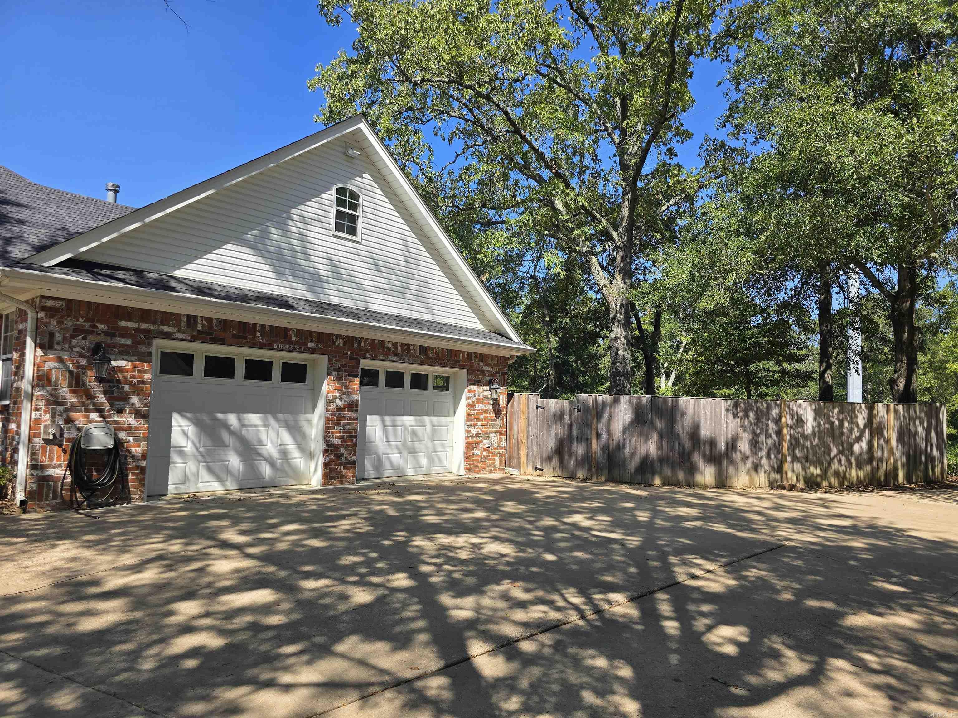 700 Prairie Creek Rd Mena, AR 71953