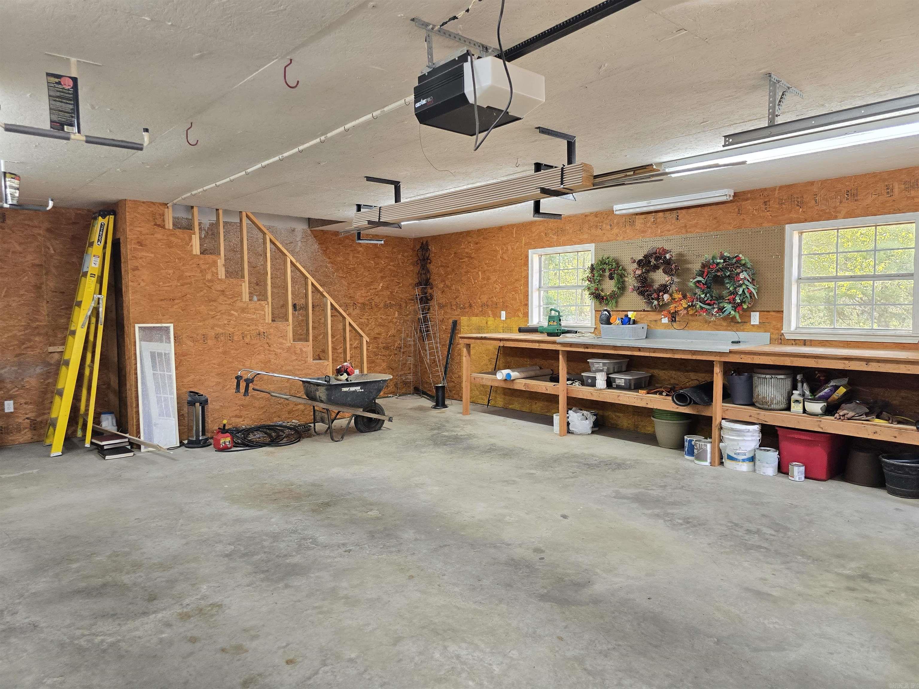 700 Prairie Creek Rd Mena, AR 71953