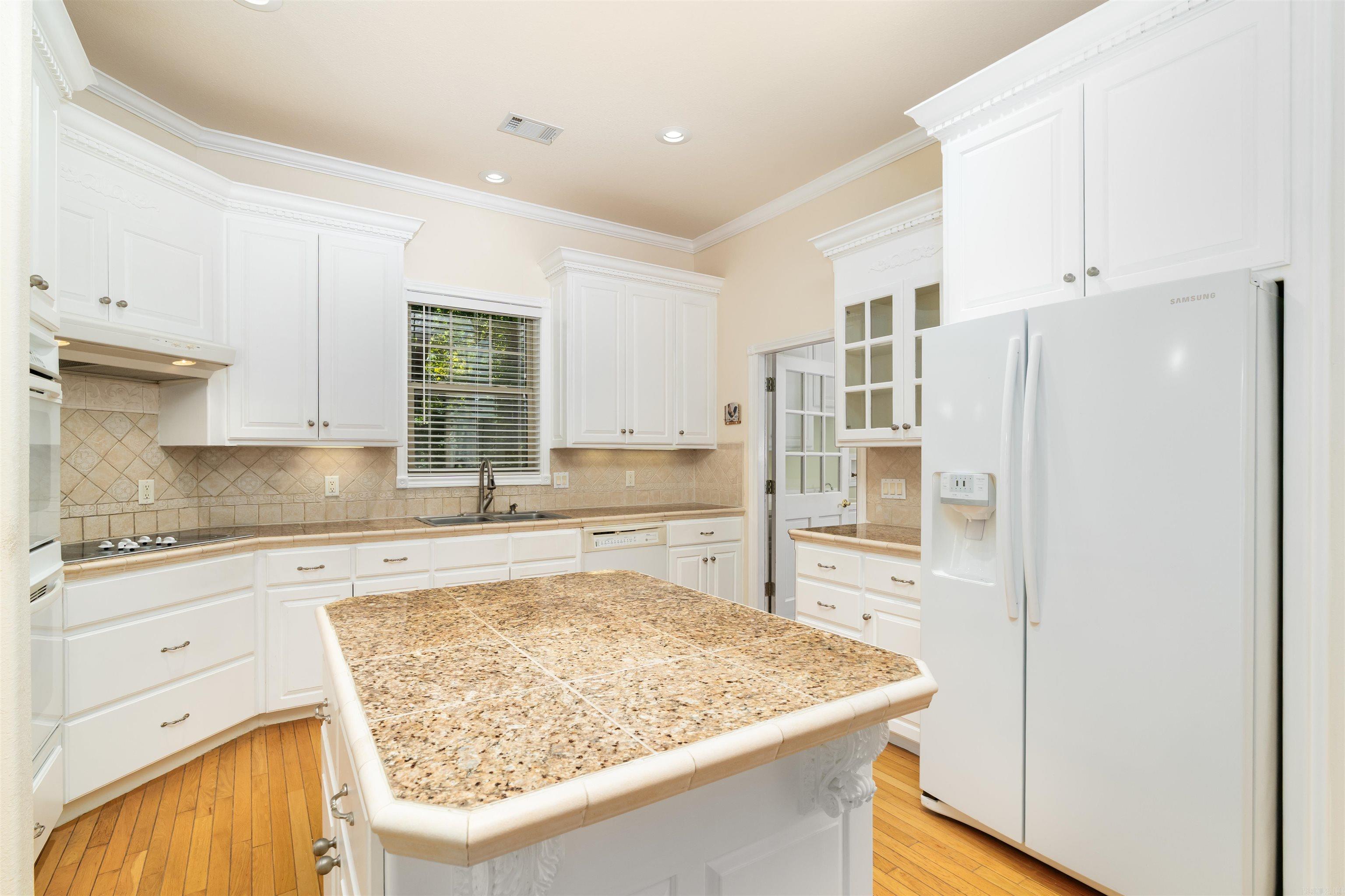 18 Modesto Way Hot Springs Village, AR 71909