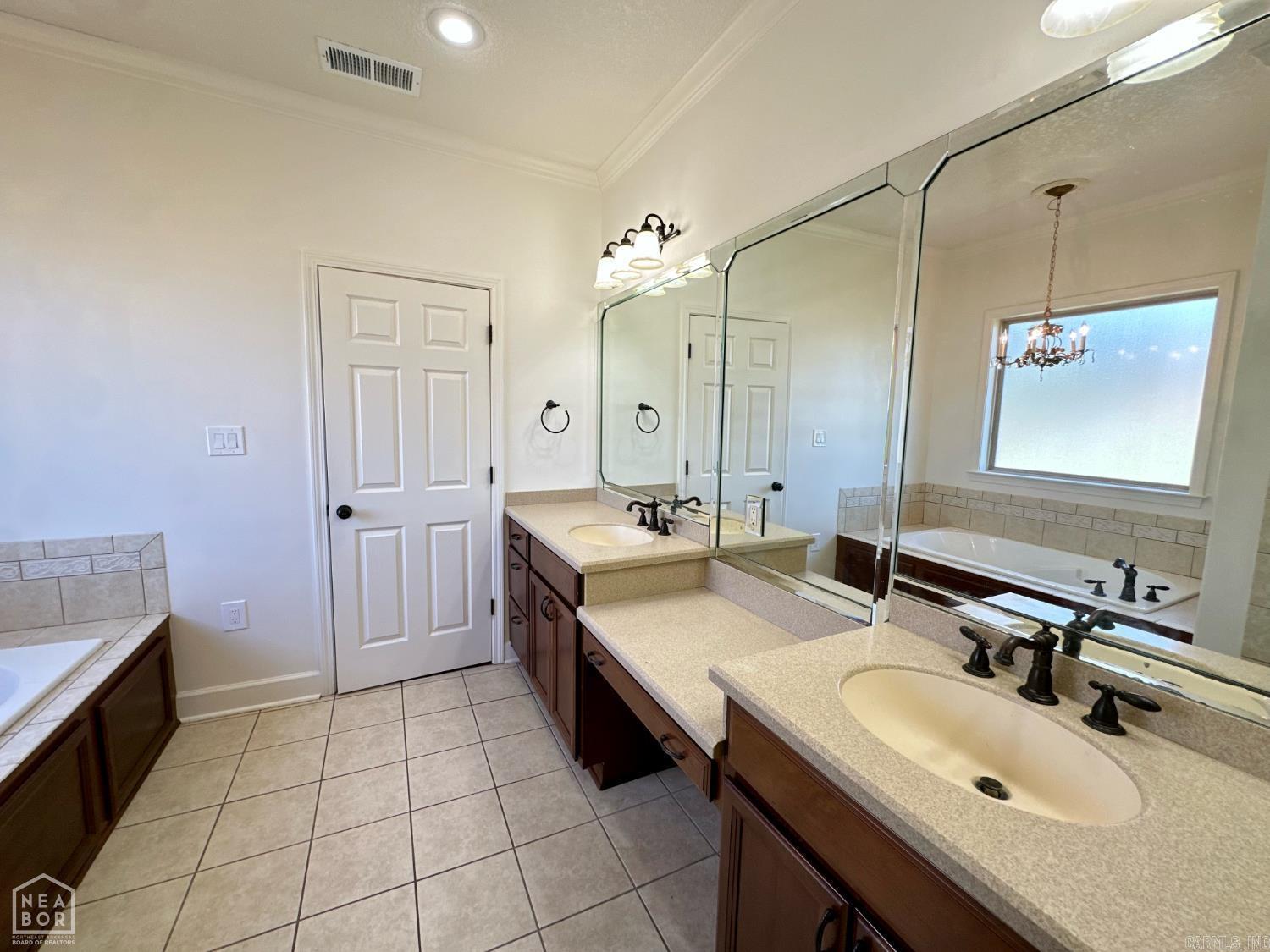 4106 Chapel Hill  Jonesboro, AR