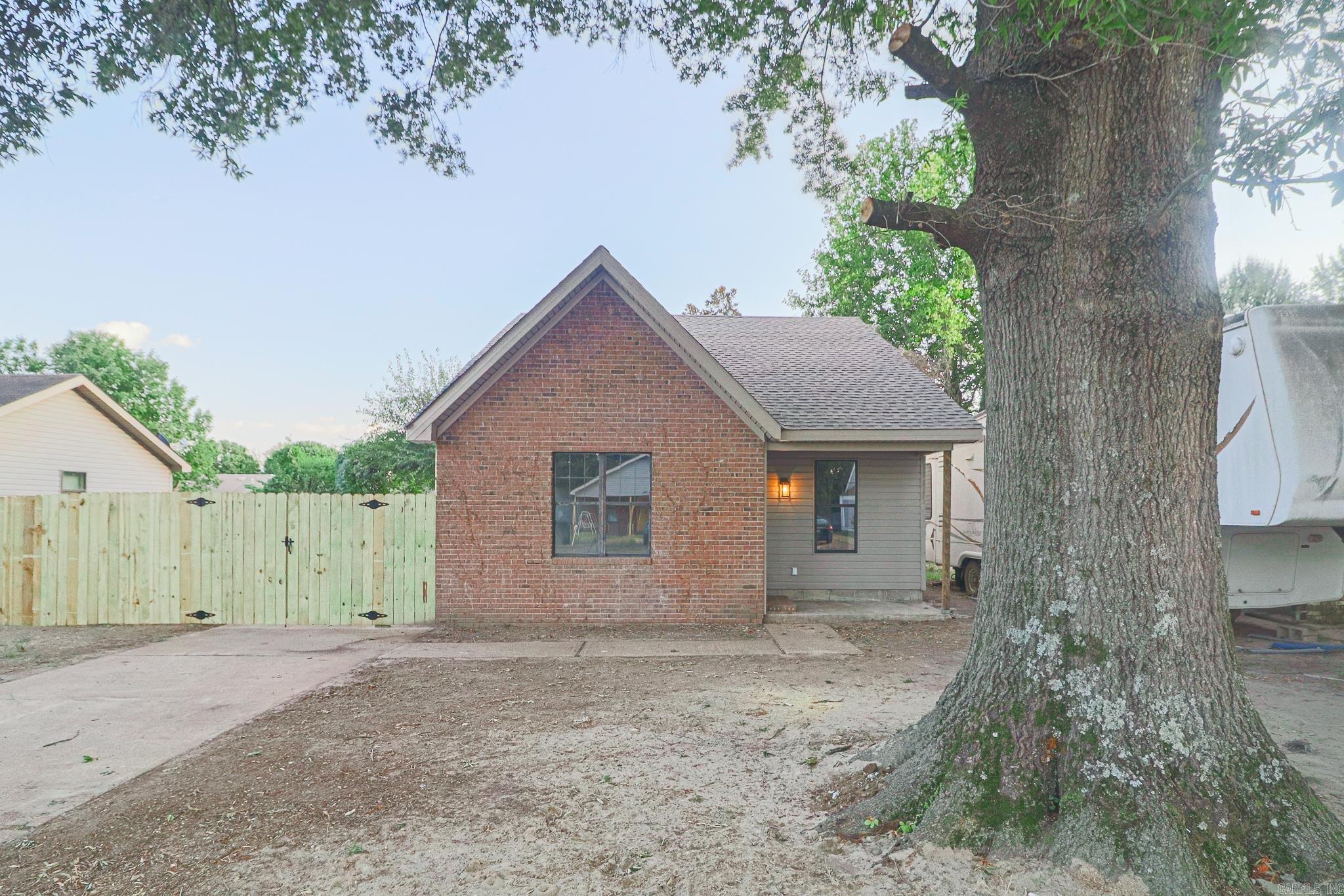 124 Jennifer  Trumann, AR