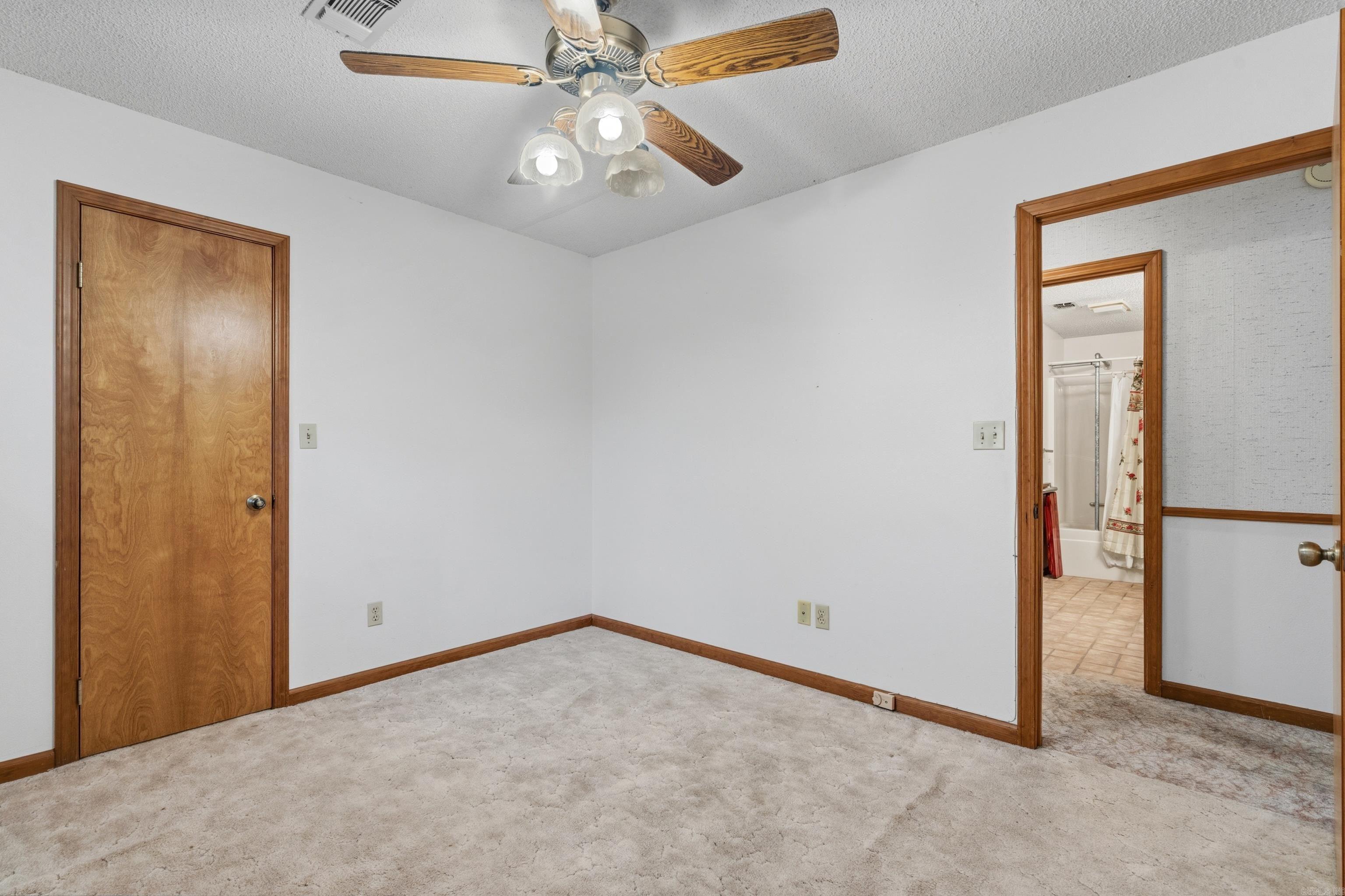 240 Casey St Hot Springs, AR 71901
