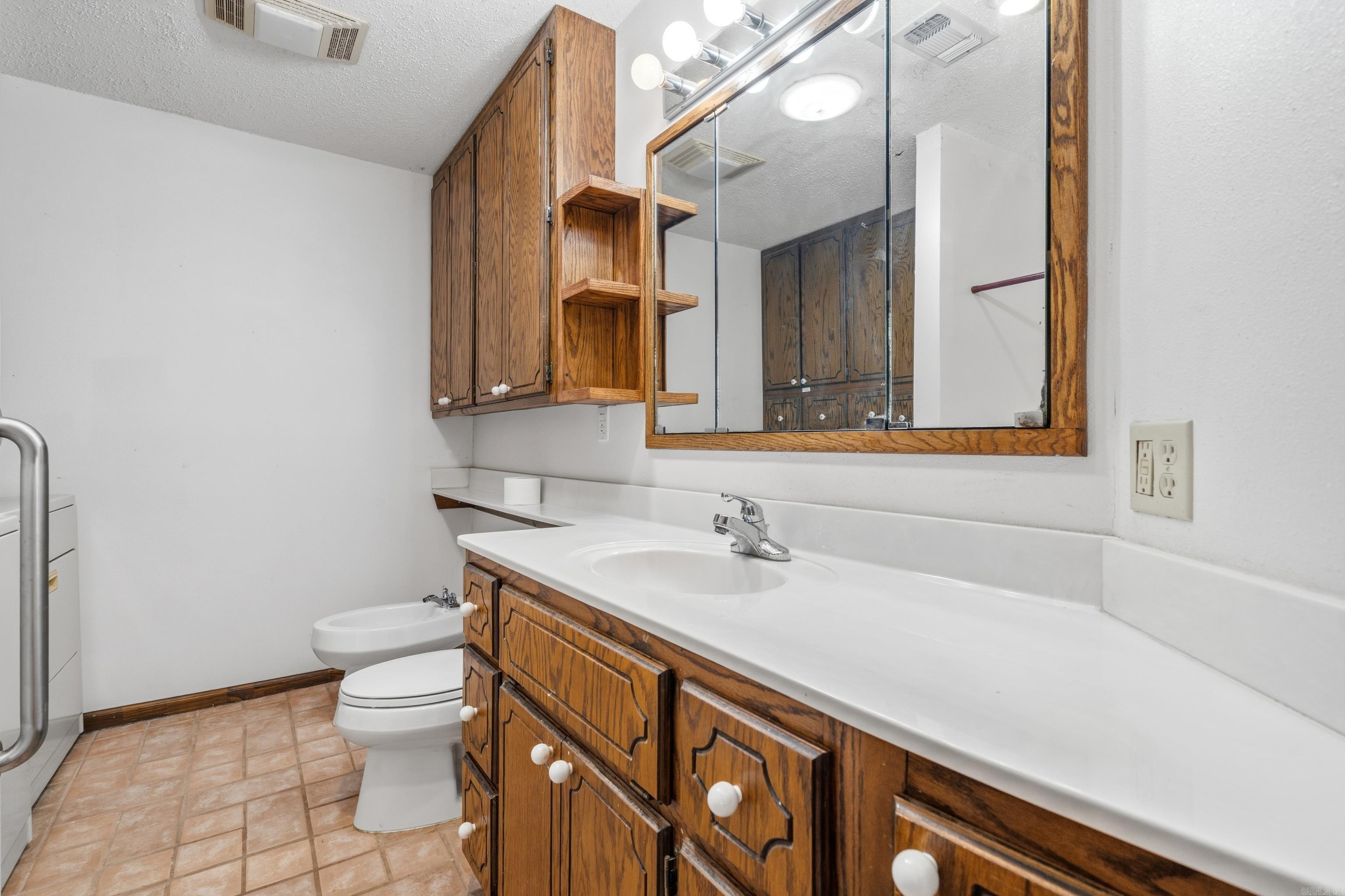 240 Casey St Hot Springs, AR 71901