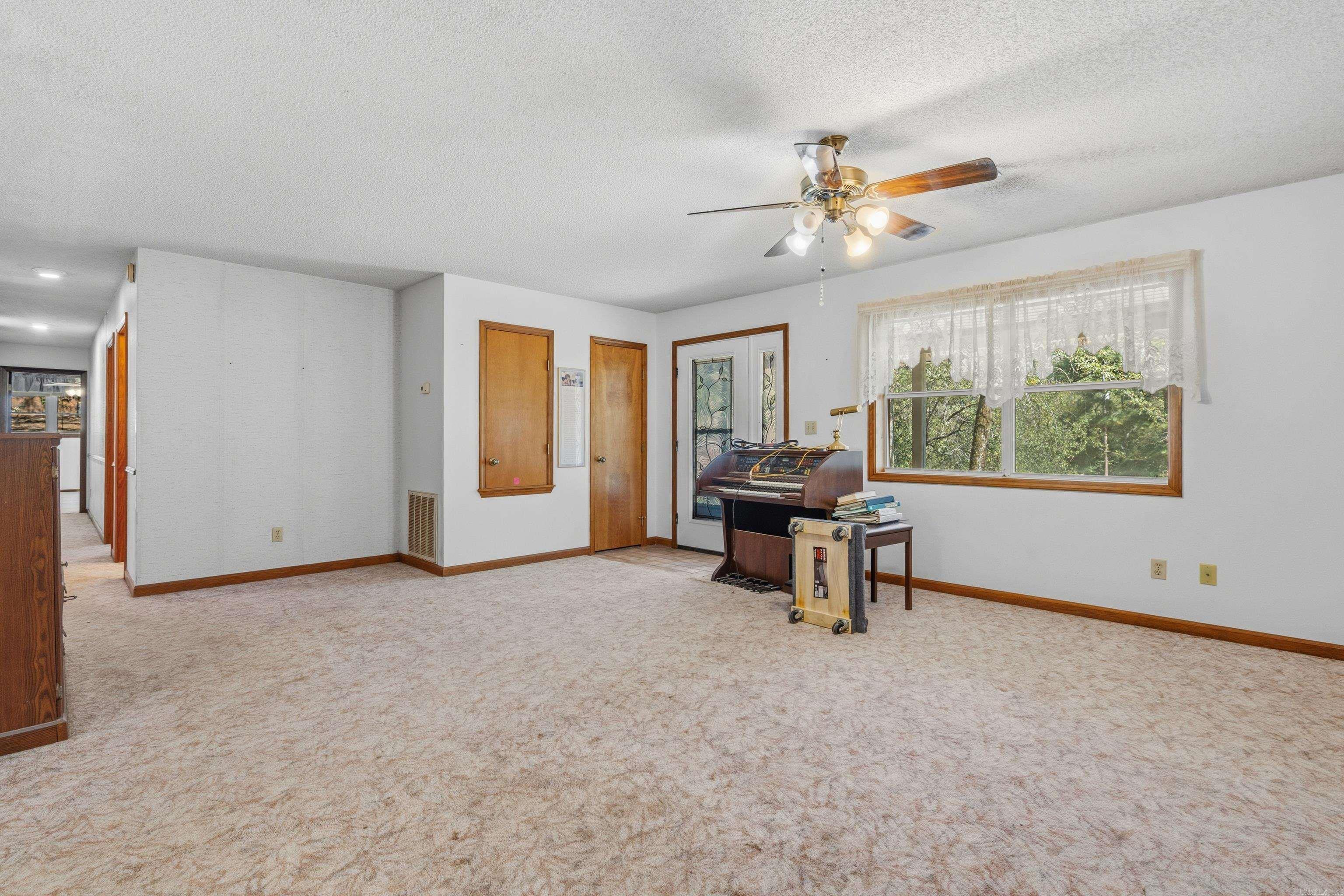 240 Casey St Hot Springs, AR 71901