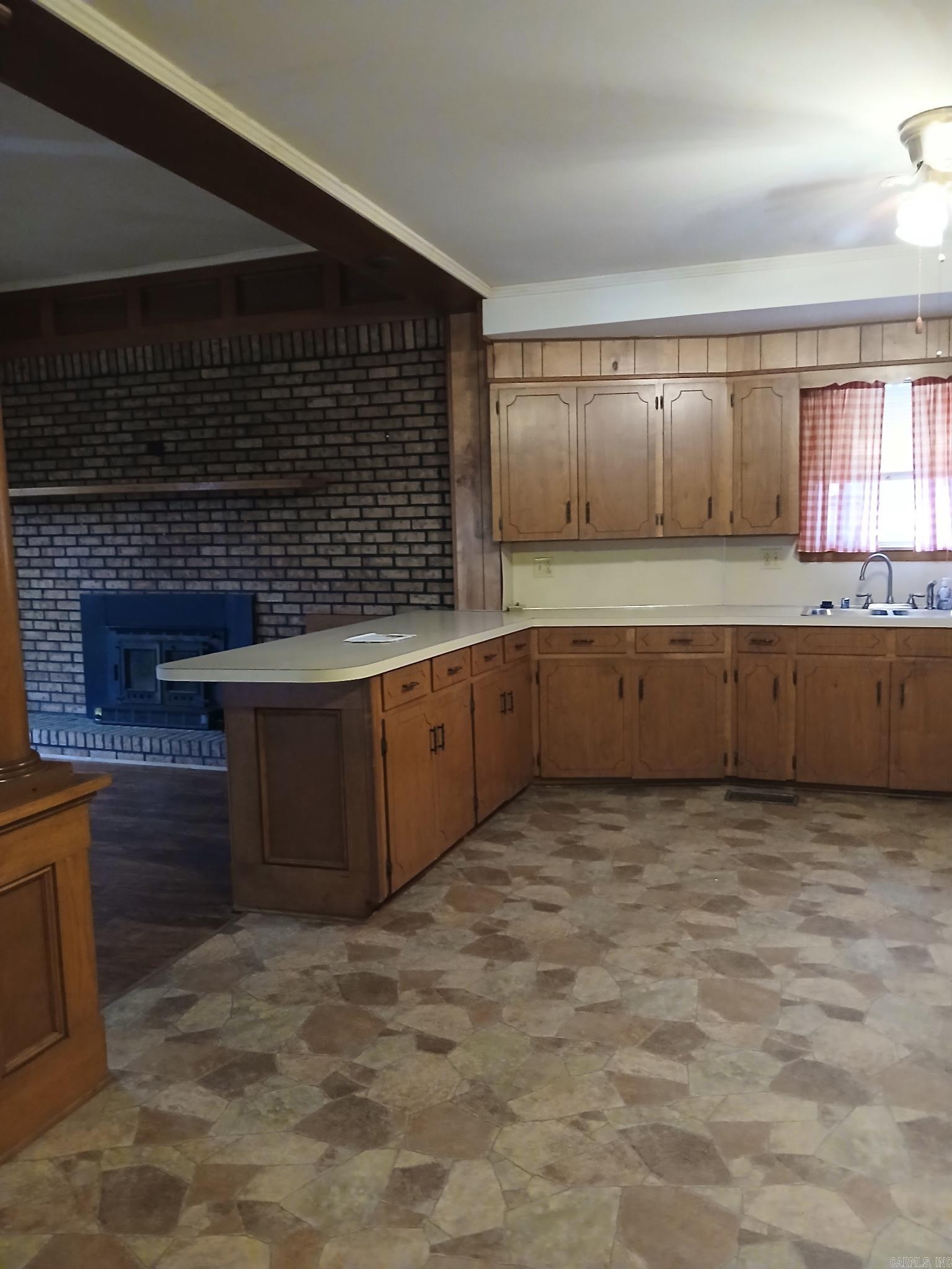 704 W Pine  Warren, AR