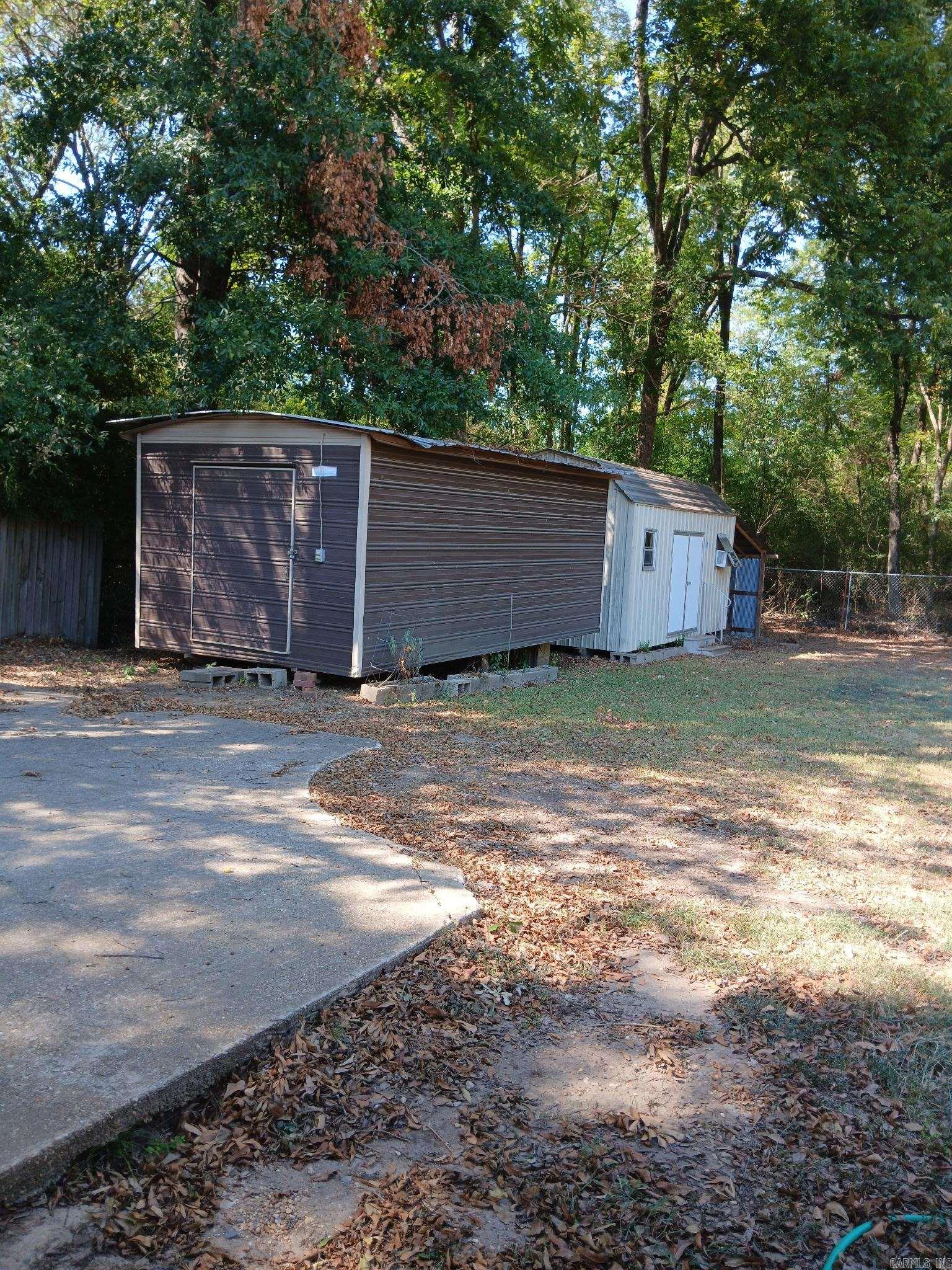 704 W Pine  Warren, AR