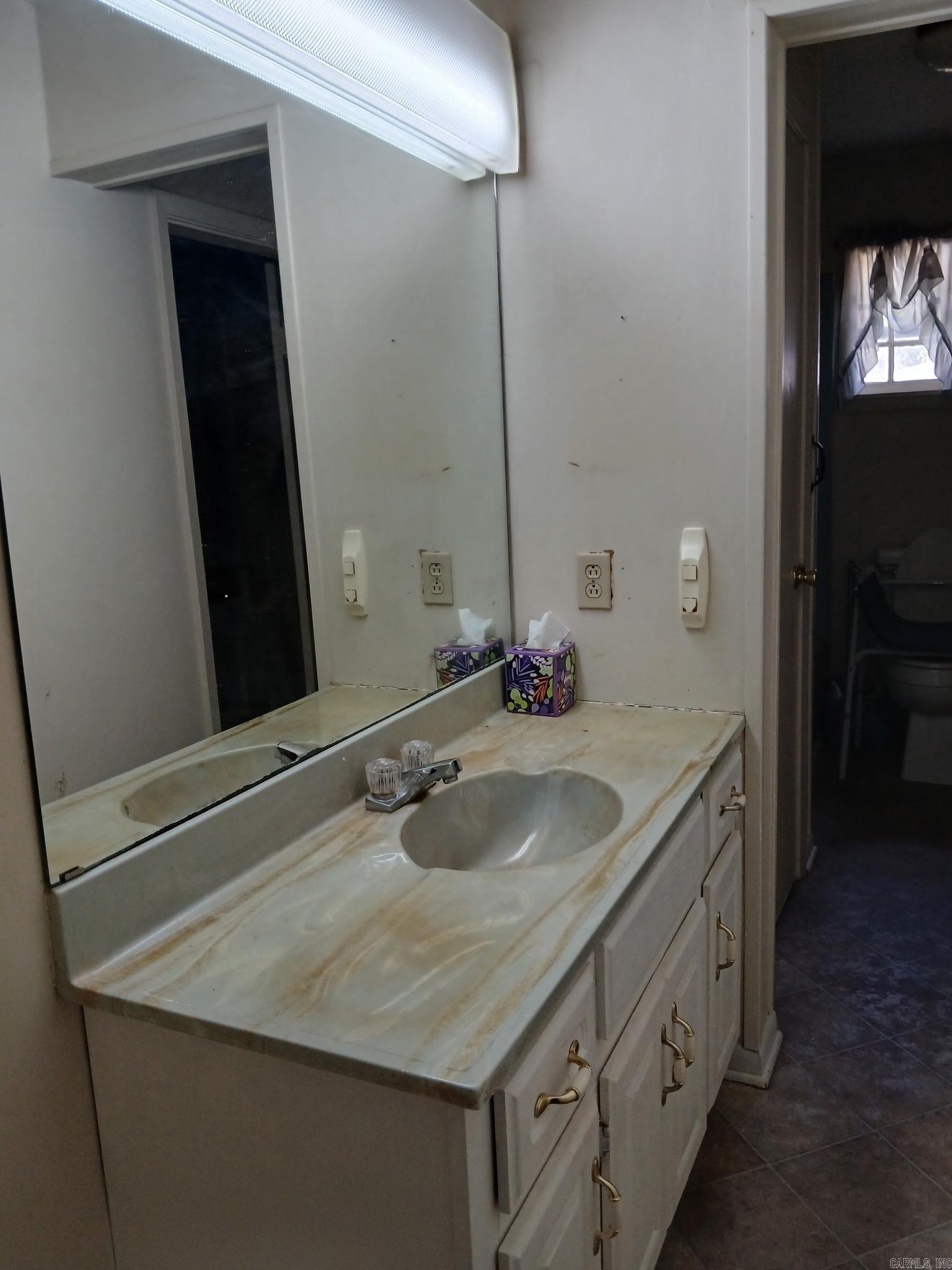 704 W Pine  Warren, AR