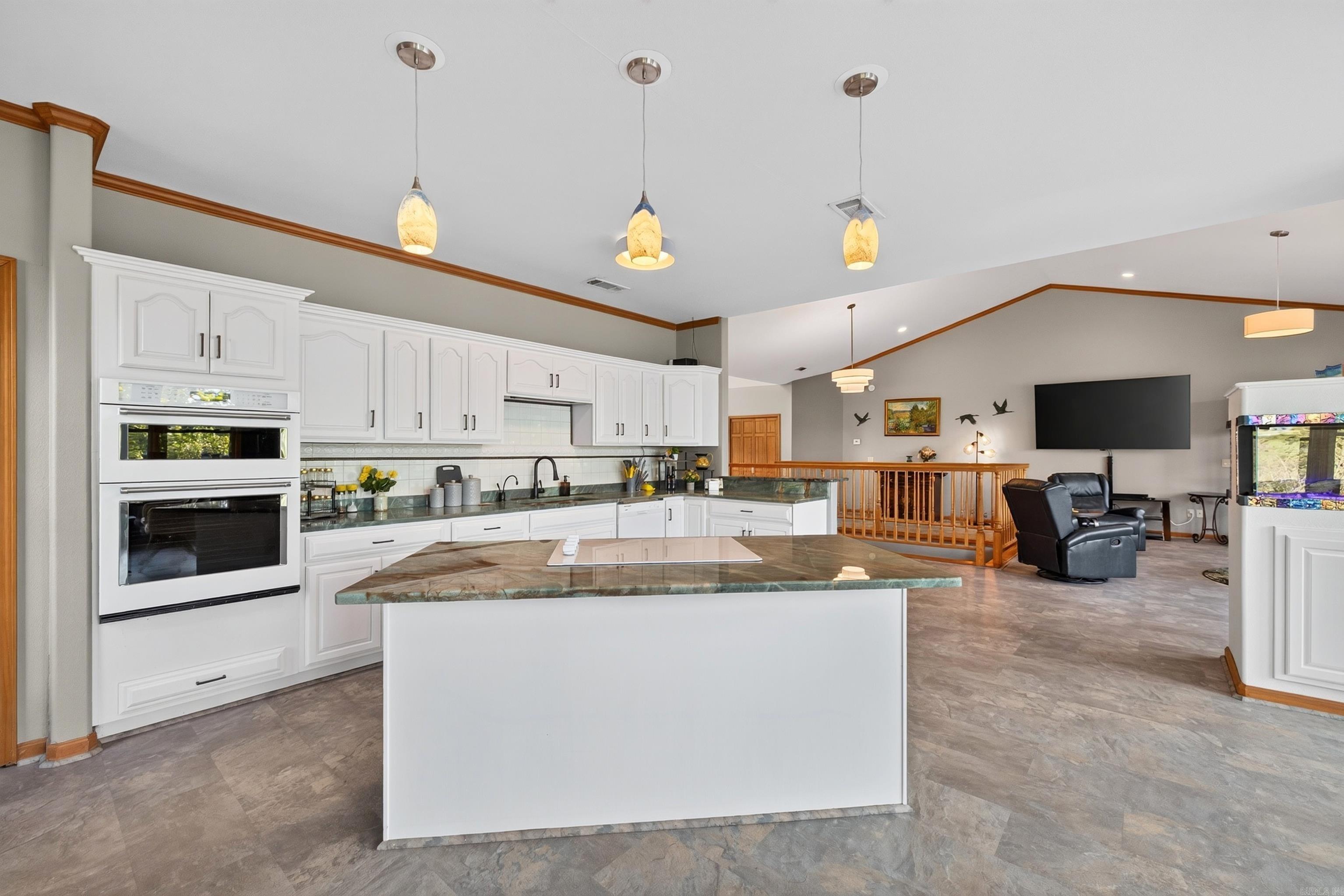 139 Waterfront Court Hot Springs, AR 71913