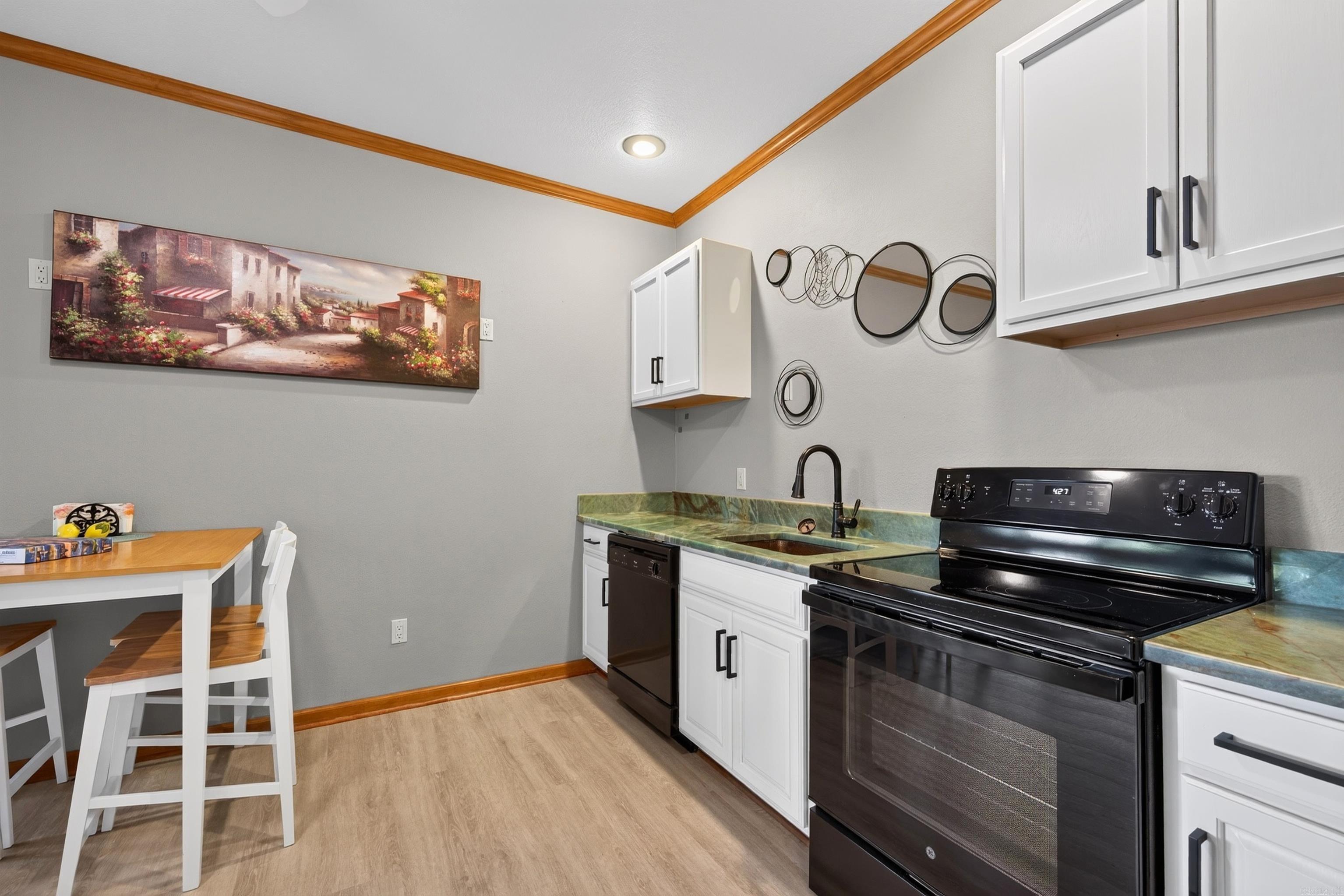 139 Waterfront Court Hot Springs, AR 71913