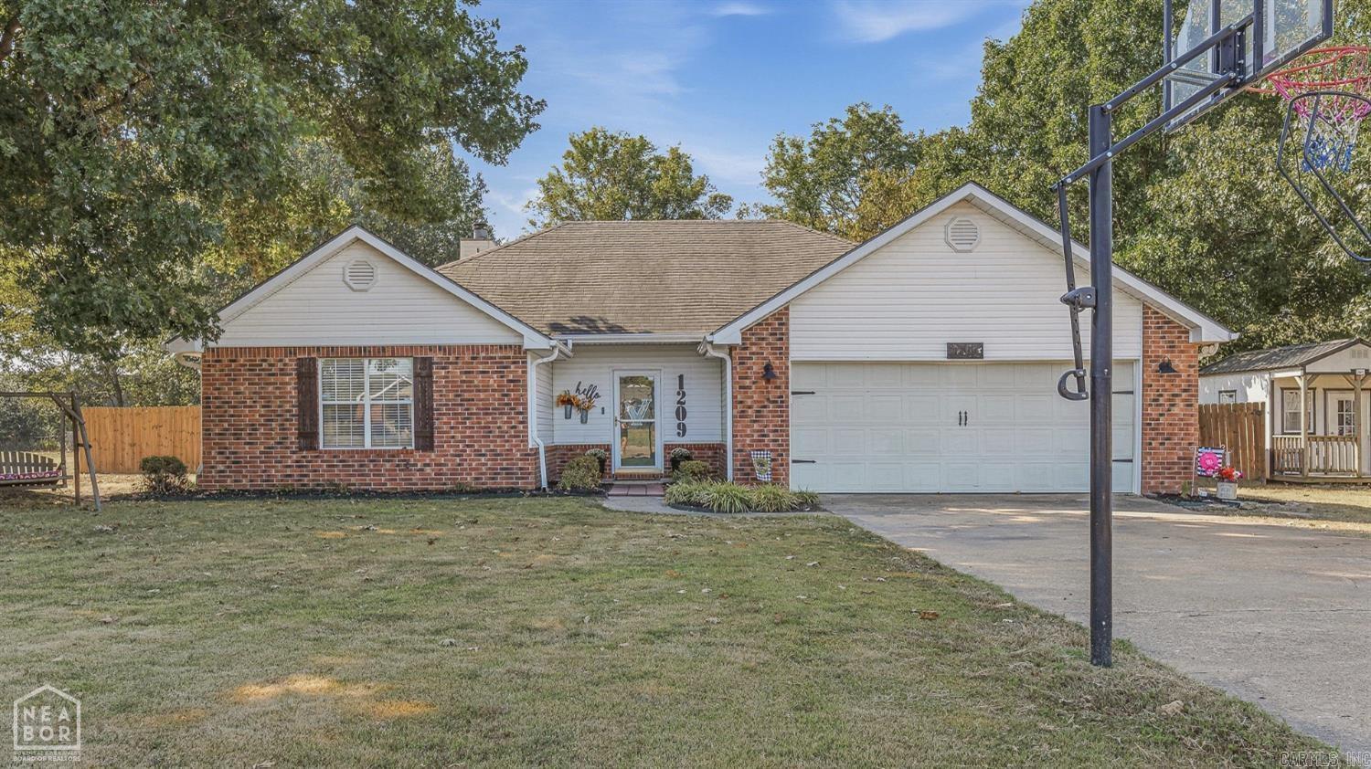 1209 Hidden Valley  Jonesboro, AR