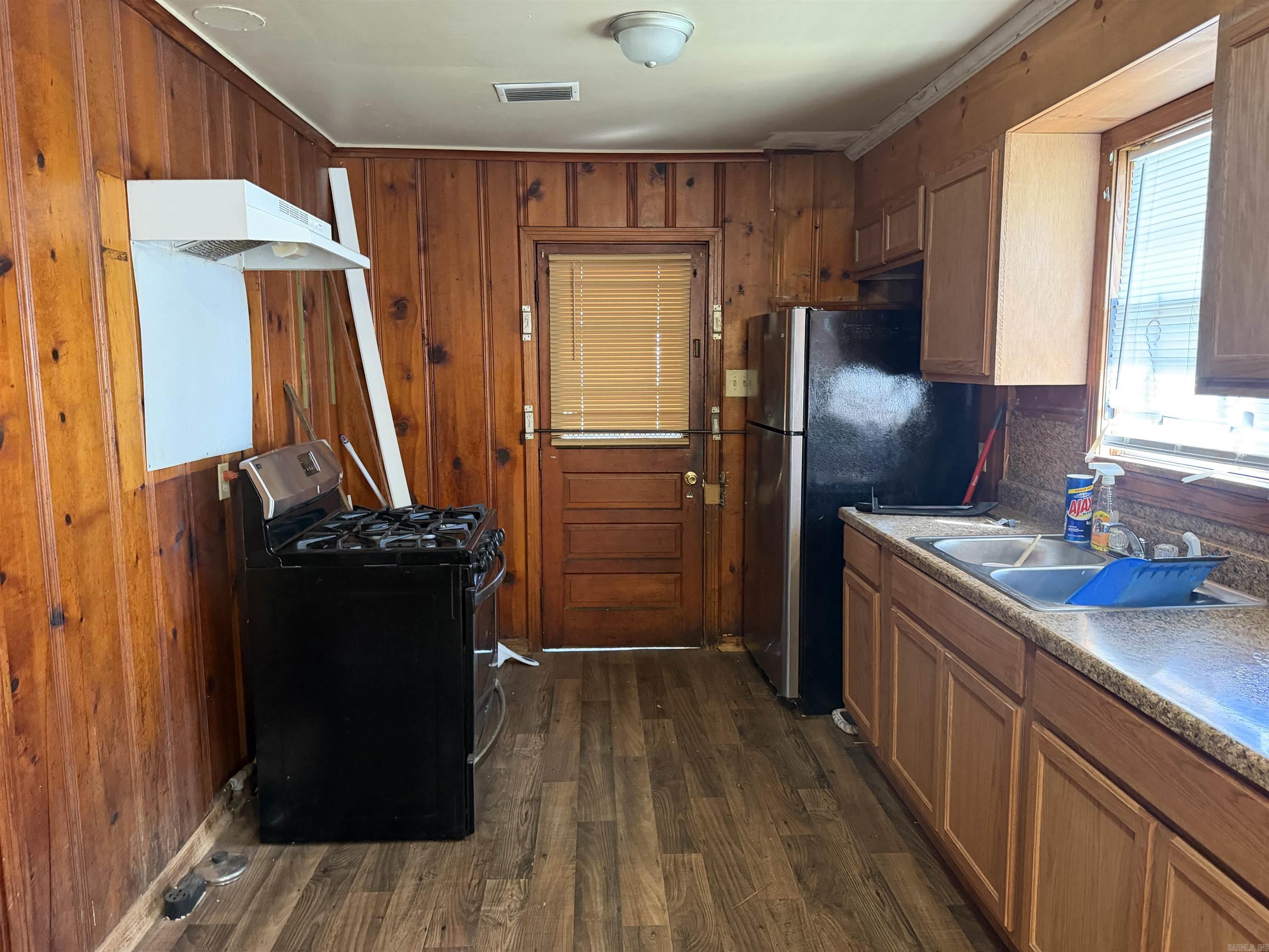 415 Talbot Drive  Pine Bluff, AR