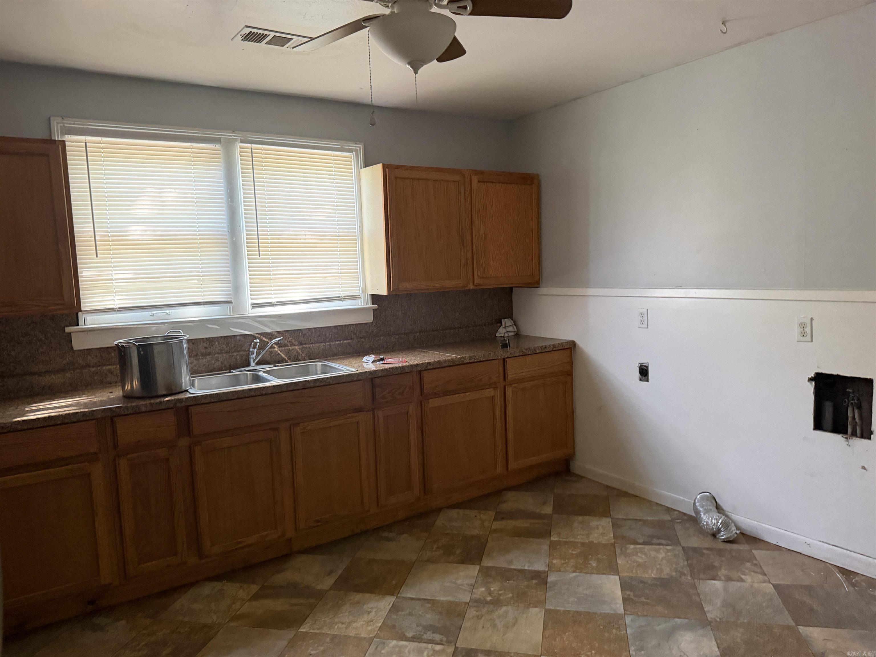 512 Talbot Drive  Pine Bluff, AR