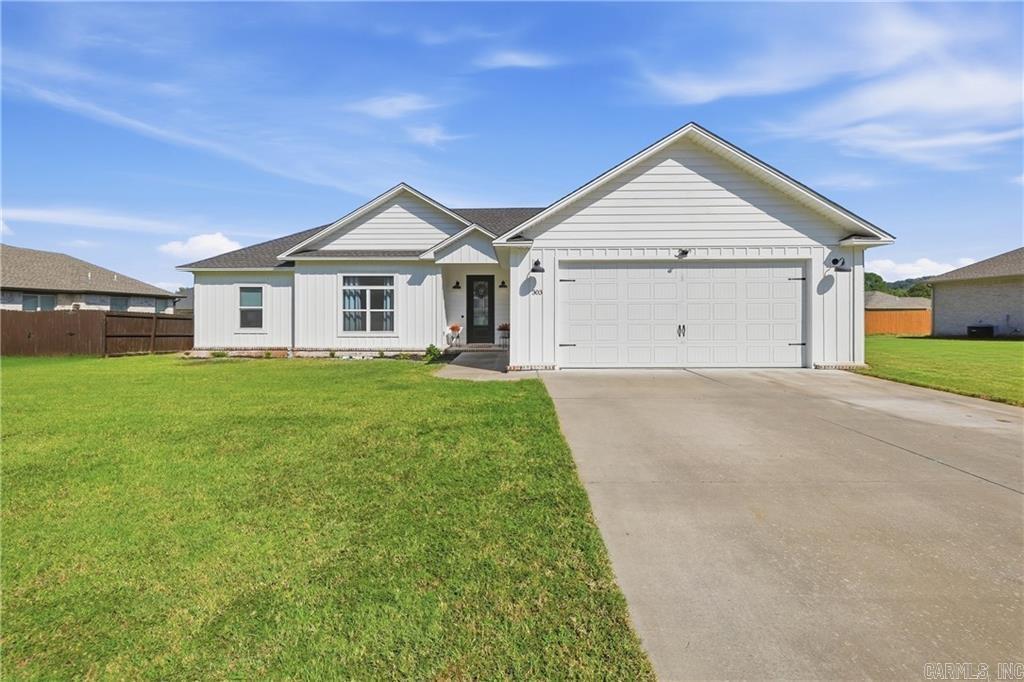 303  Promenade Cir  Russellville, AR