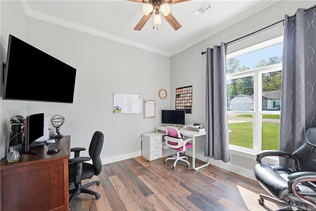 303 Promenade Cir  Russellville, AR