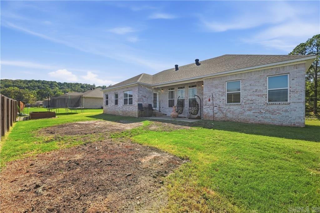 303 Promenade Cir  Russellville, AR