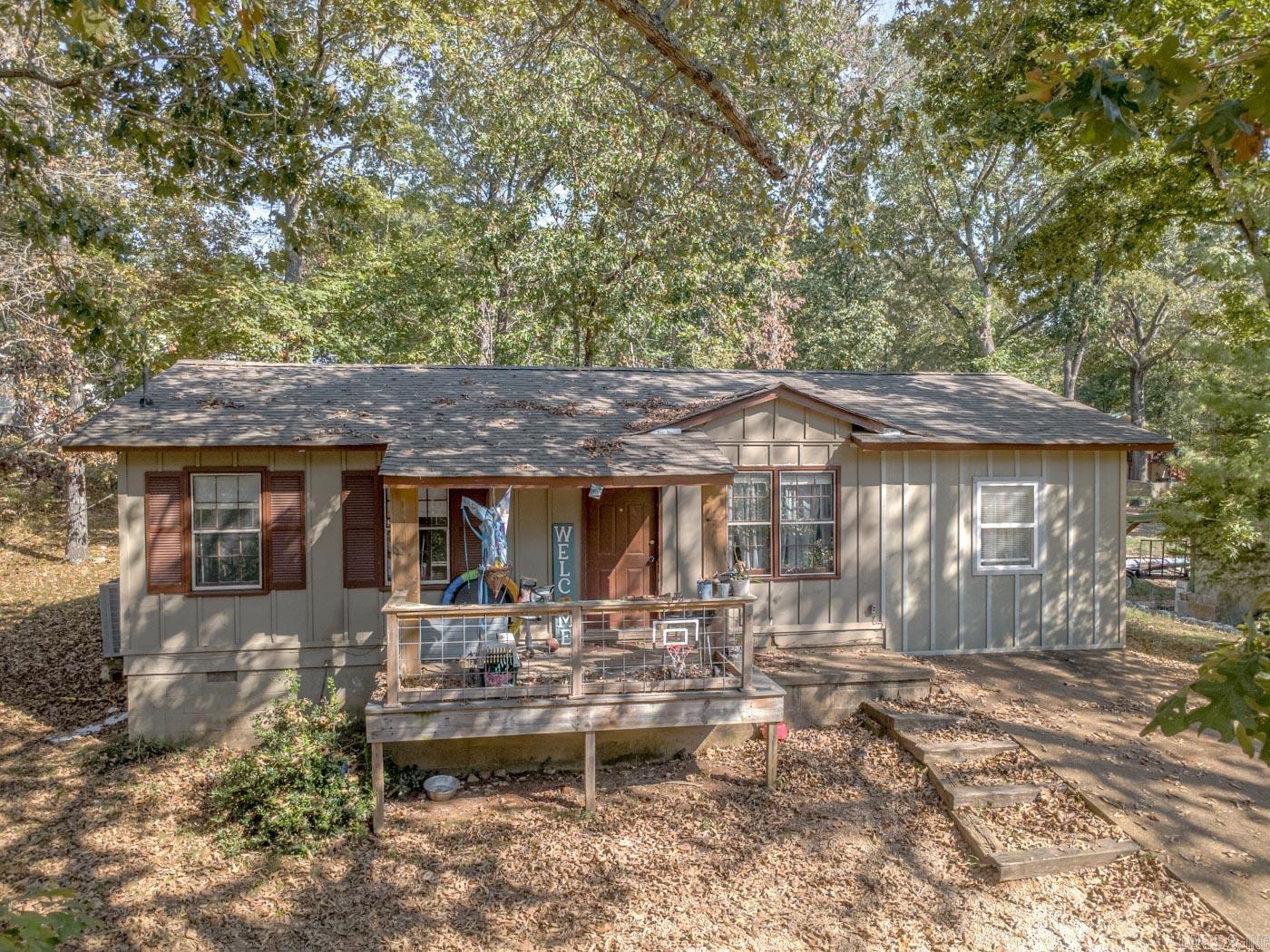 15 Pequot Dr  Cherokee Village, AR