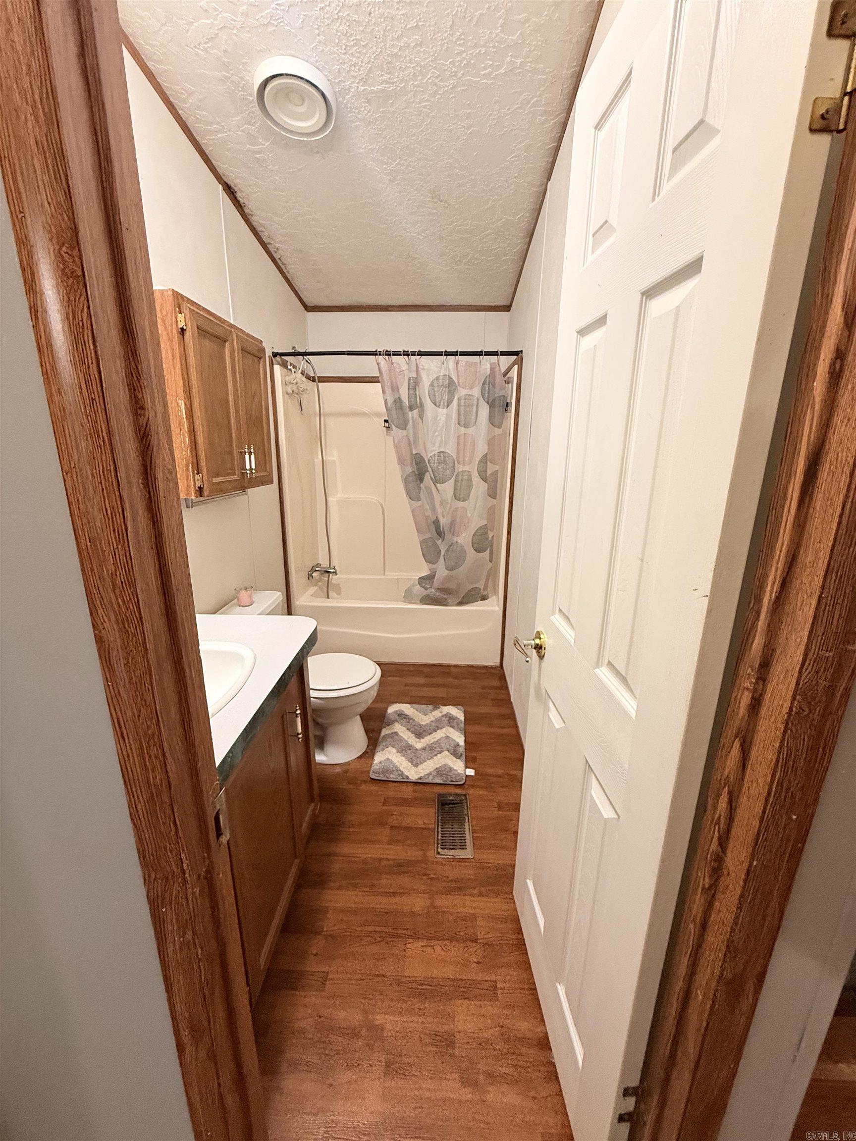 4371 Highway 35  Dermott, AR