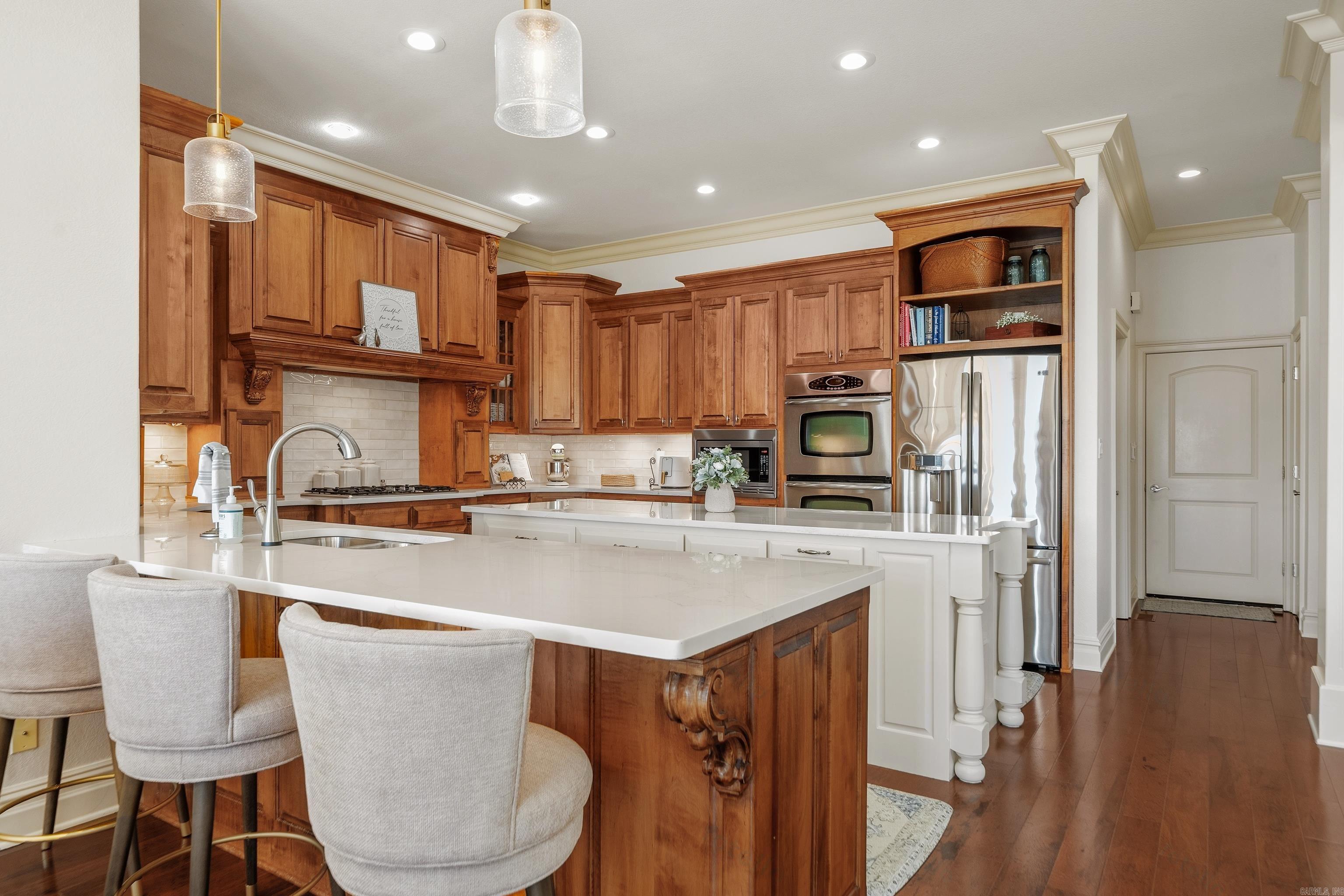 108 Shadow Oak Point Hot Springs, AR 71913
