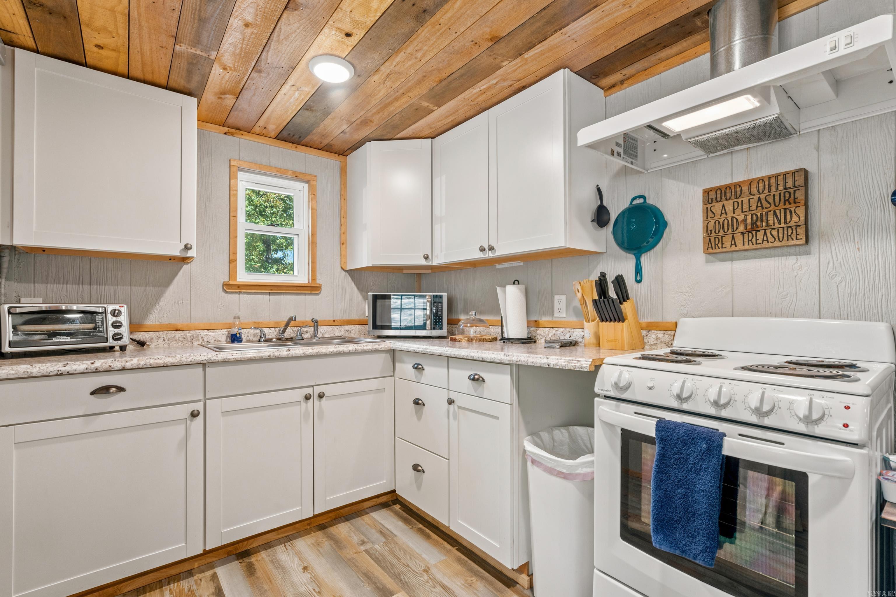426 Windamere Terrace Hot Springs, AR 71913