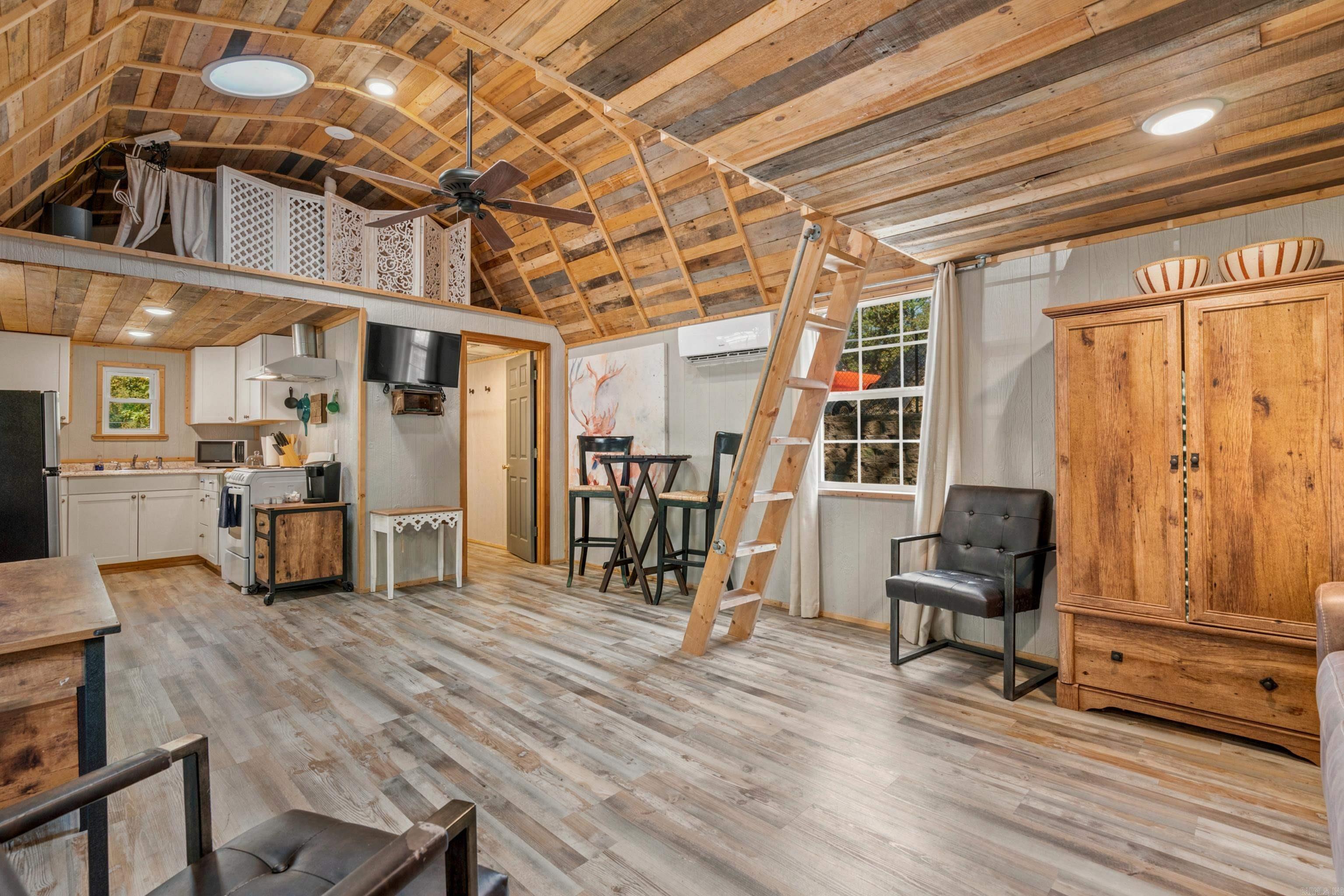 426 Windamere Terrace Hot Springs, AR 71913
