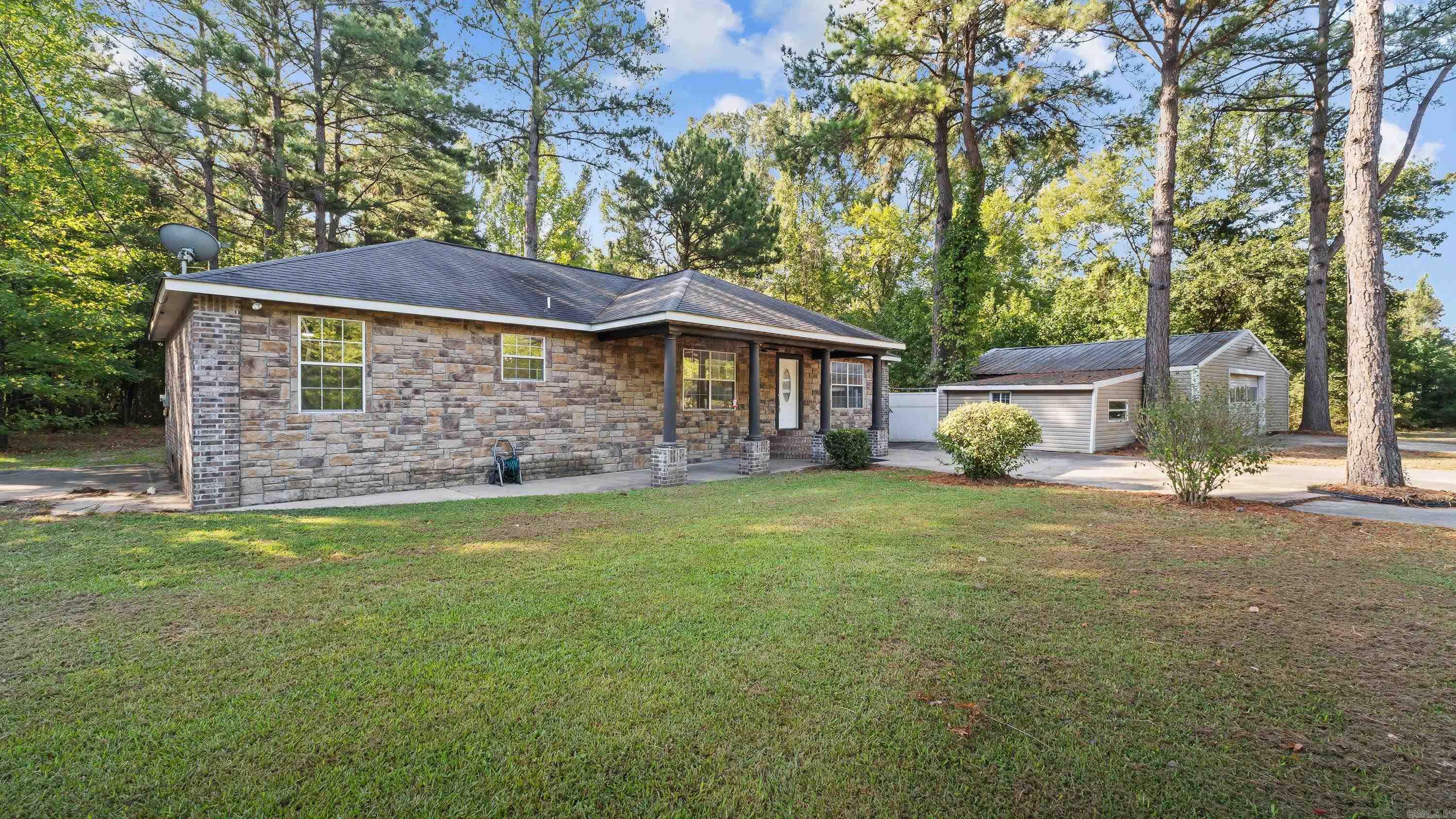 5624 E Broad  Texarkana, AR