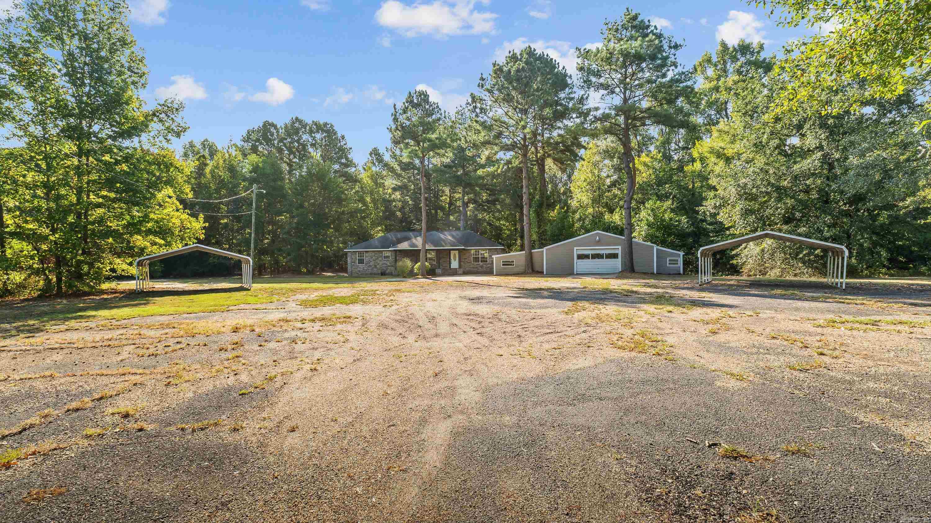 5624 E Broad  Texarkana, AR