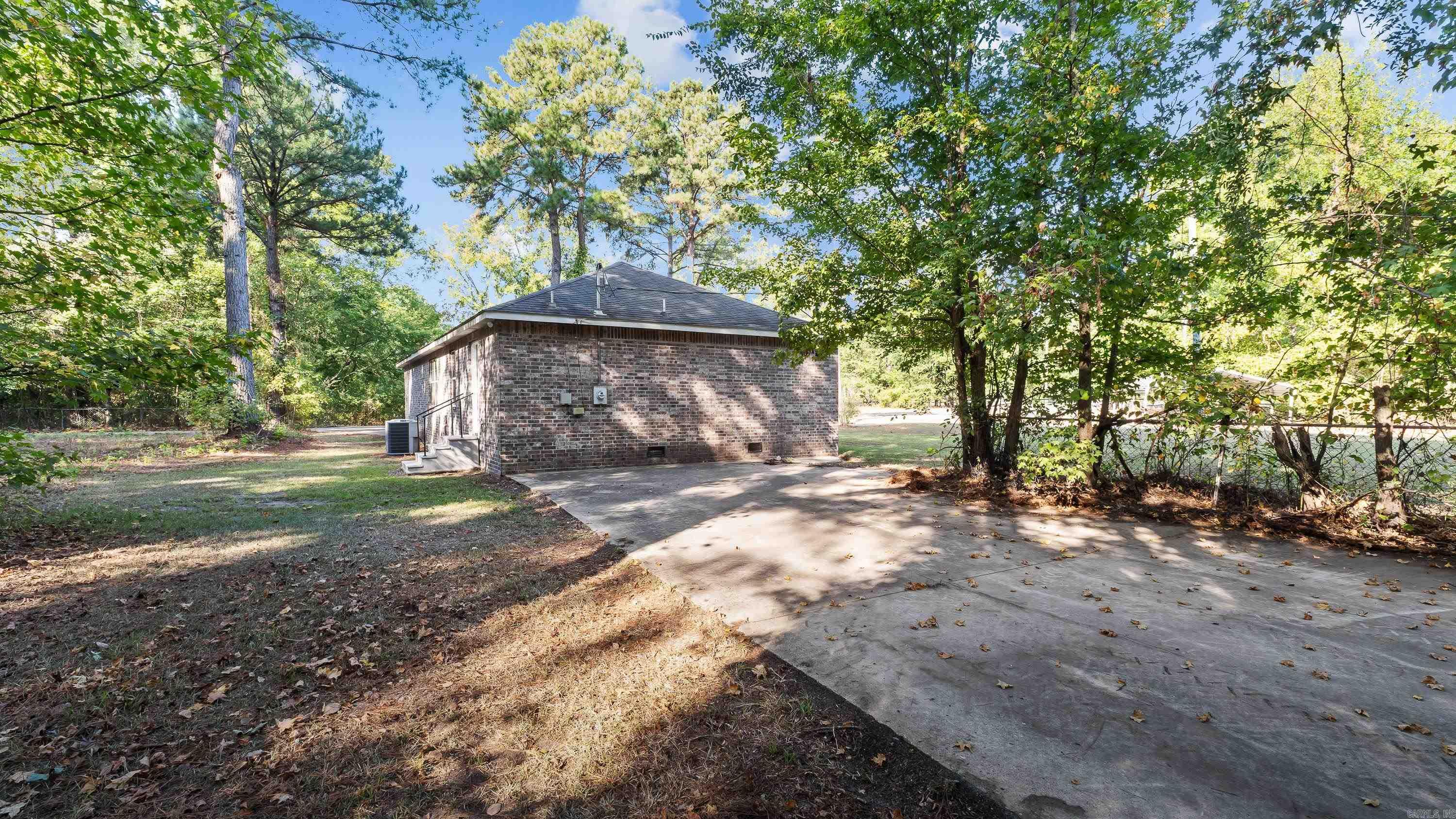 5624 E Broad  Texarkana, AR