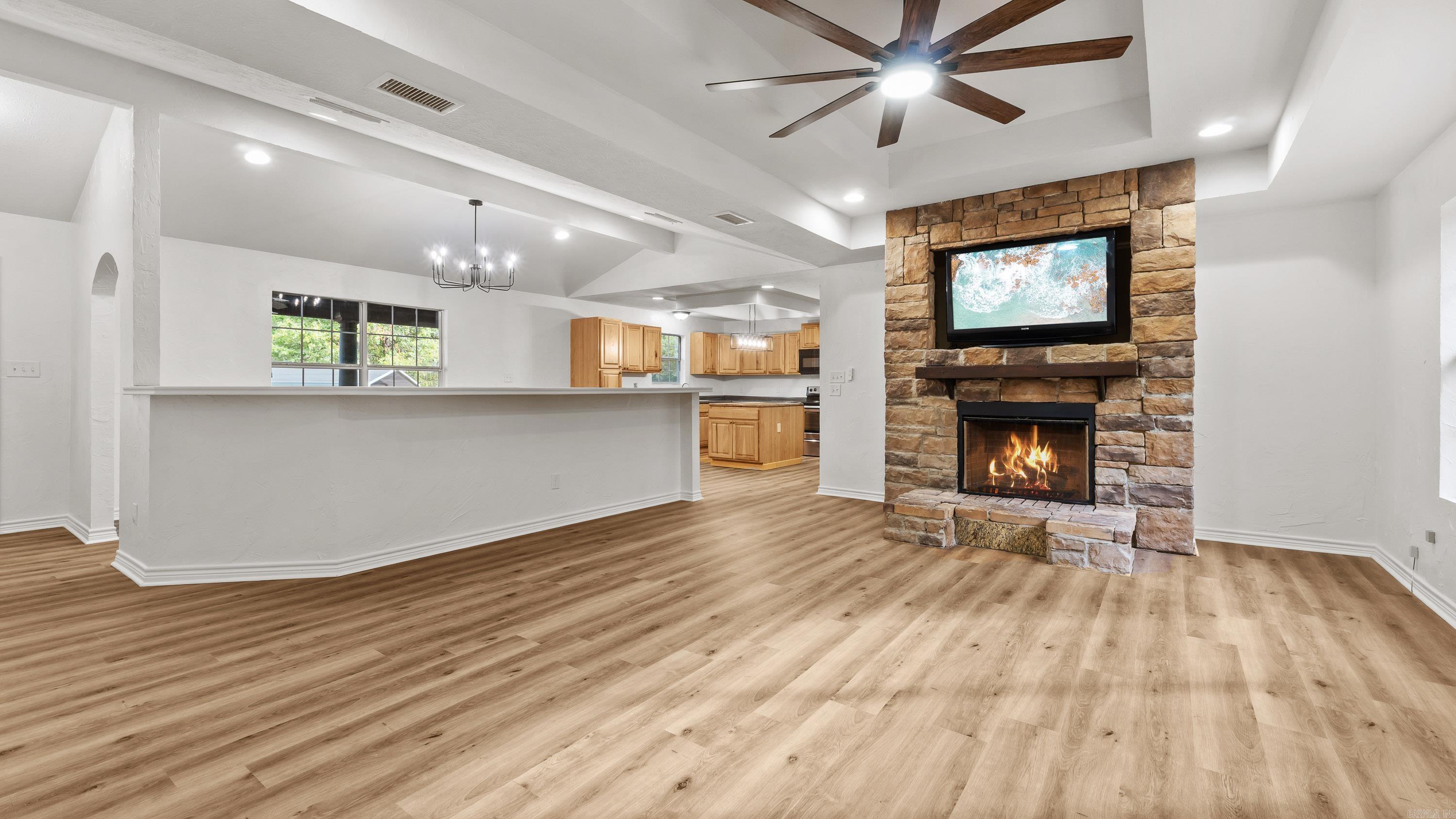 5624 E Broad  Texarkana, AR