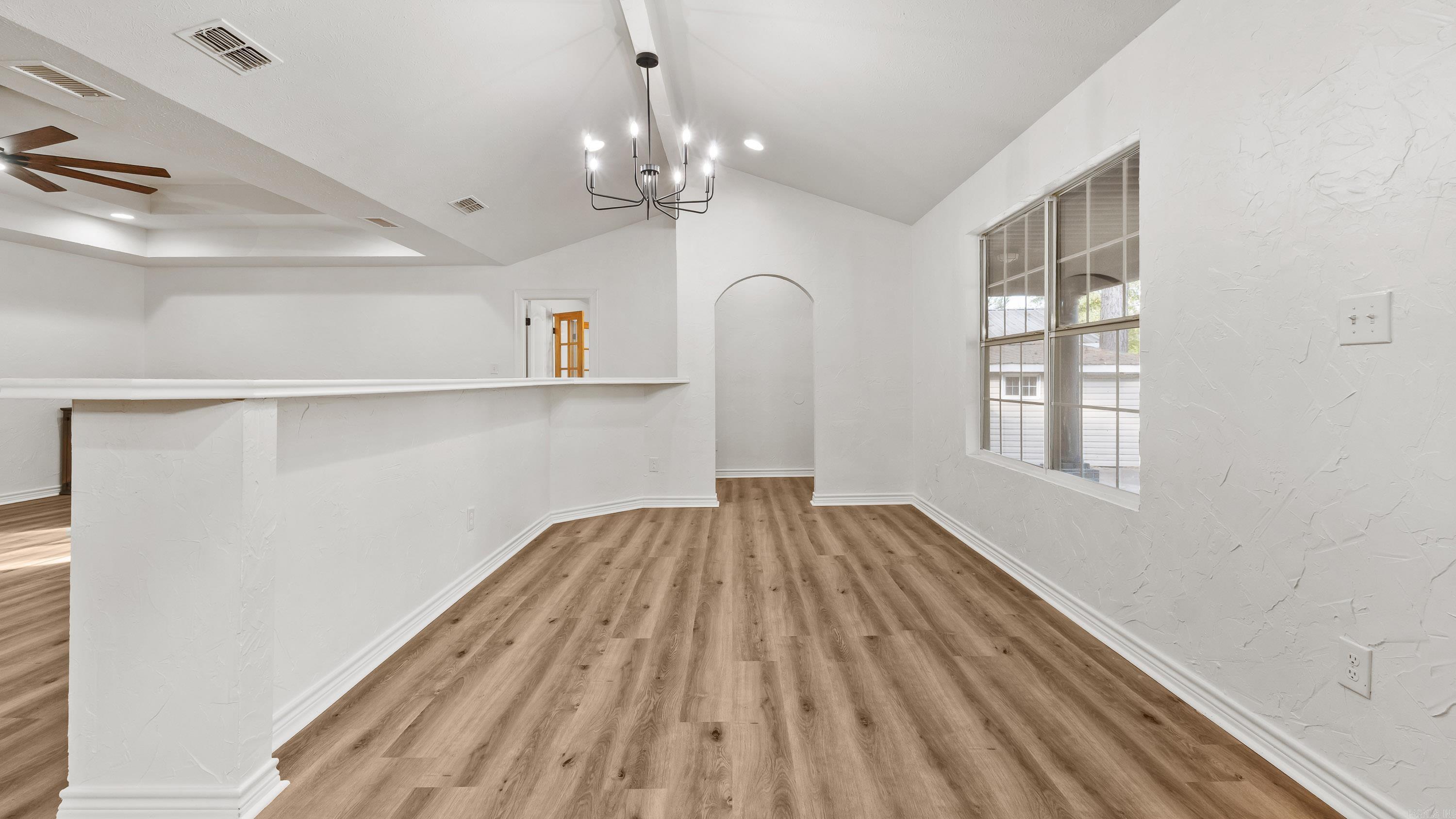 5624 E Broad  Texarkana, AR