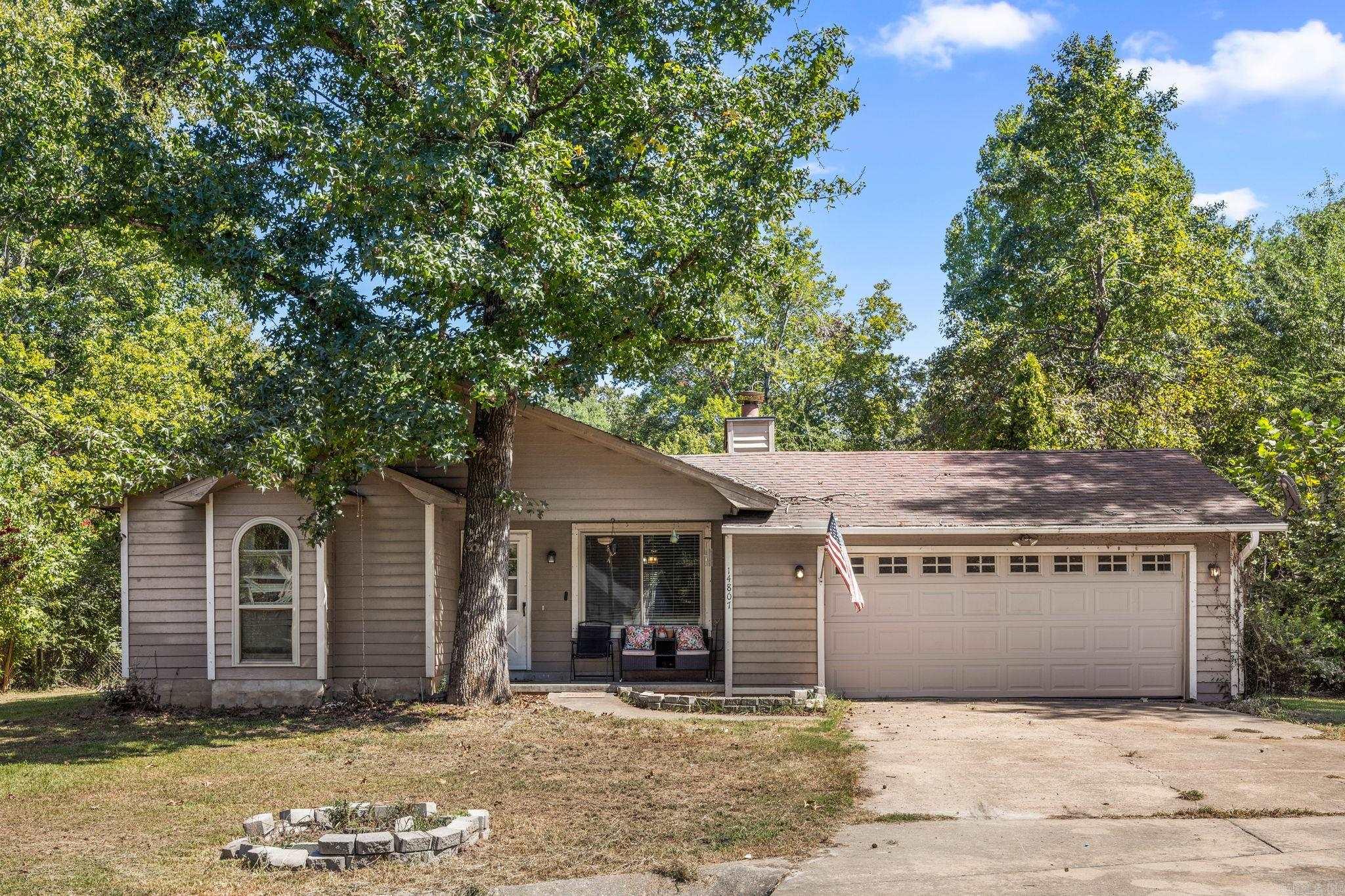 14807 Post Oaks Pl — exterior