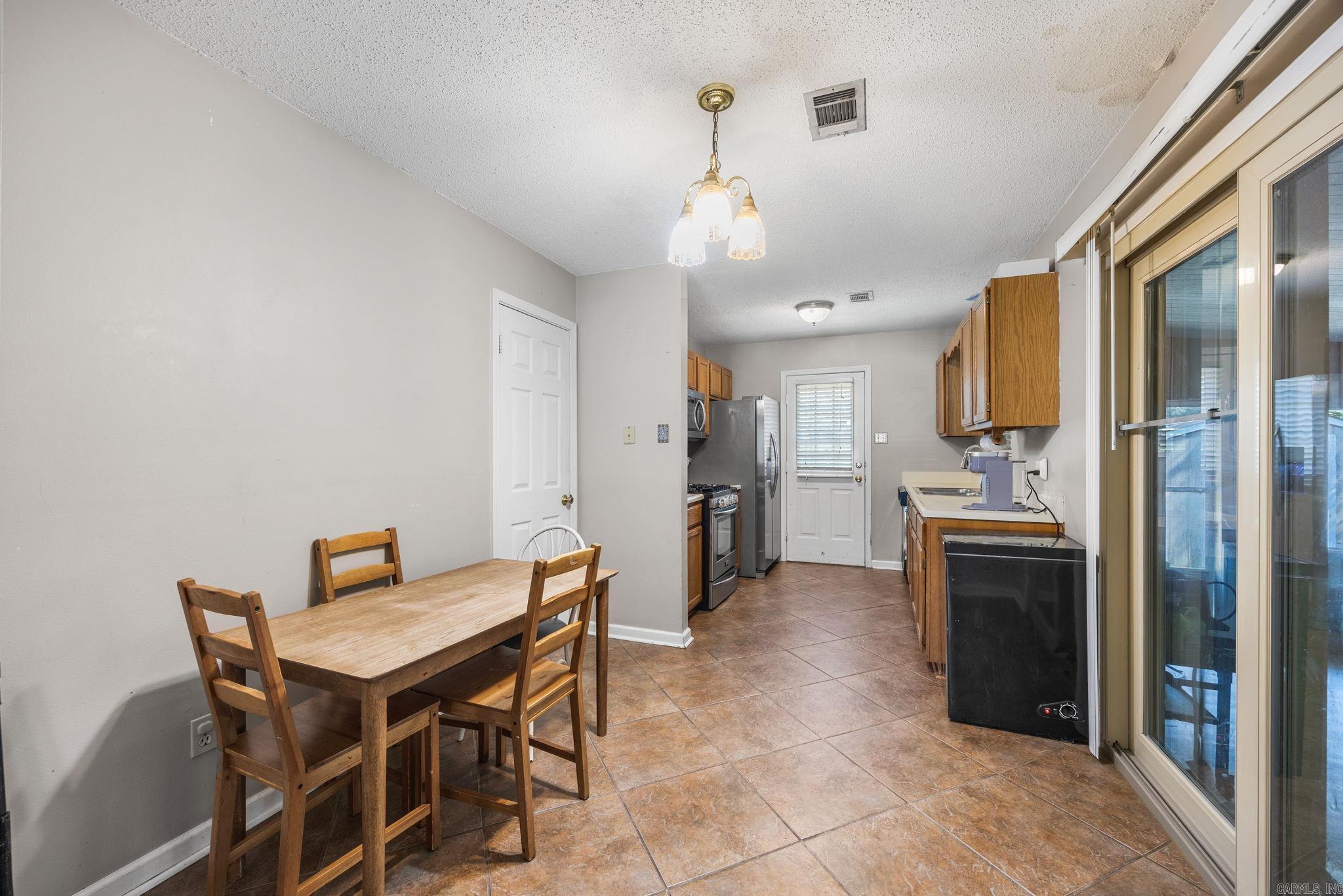 14807 Post Oaks Pl  Mabelvale, AR
