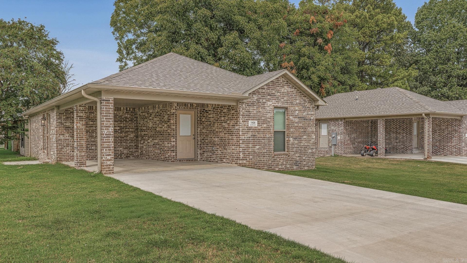 1408 S 8th Corner of Wirt and 8th Paragould, AR