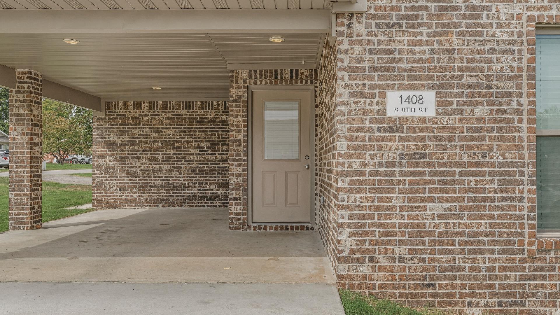 1408 S 8th Corner of Wirt and 8th Paragould, AR