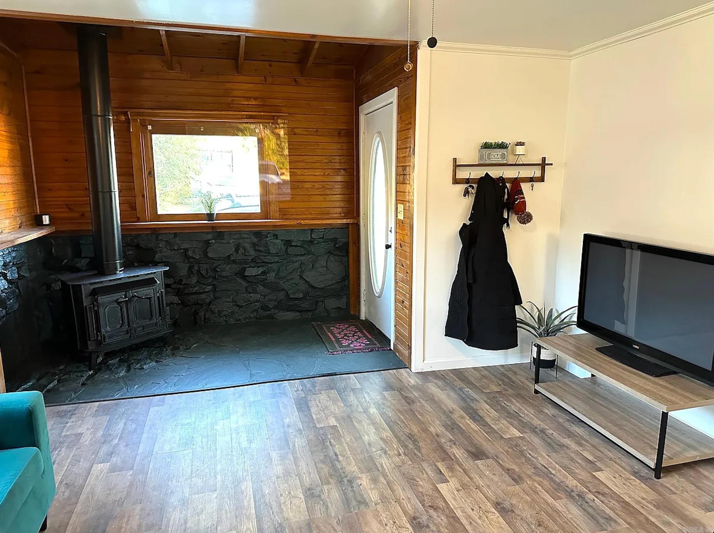 122 West Drive — photo 2