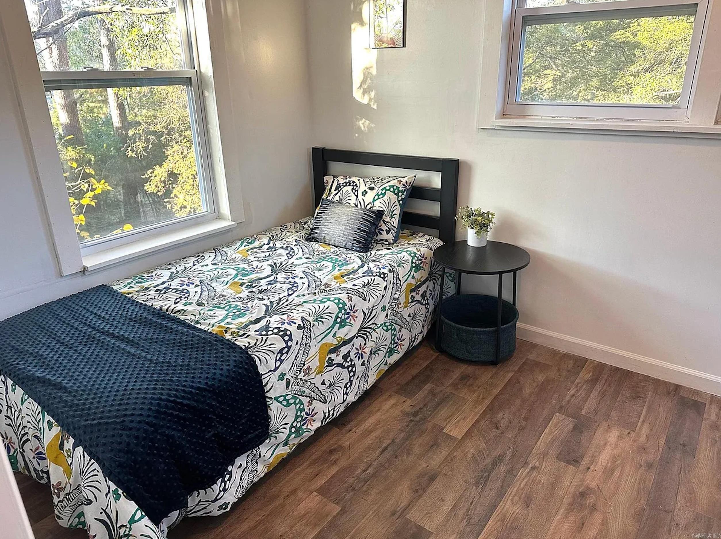 122 West  Benton, AR