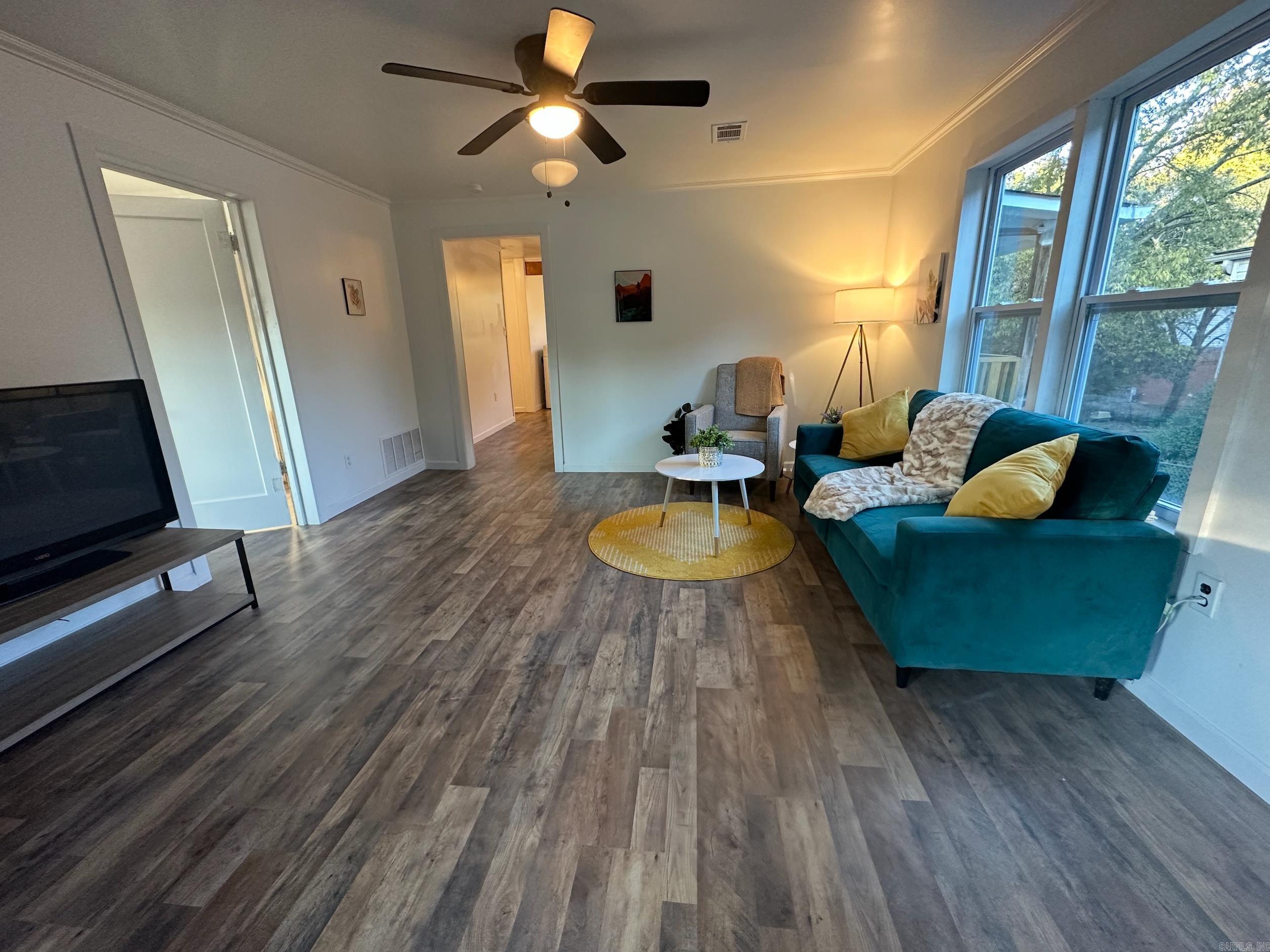 122 West Drive — photo 5