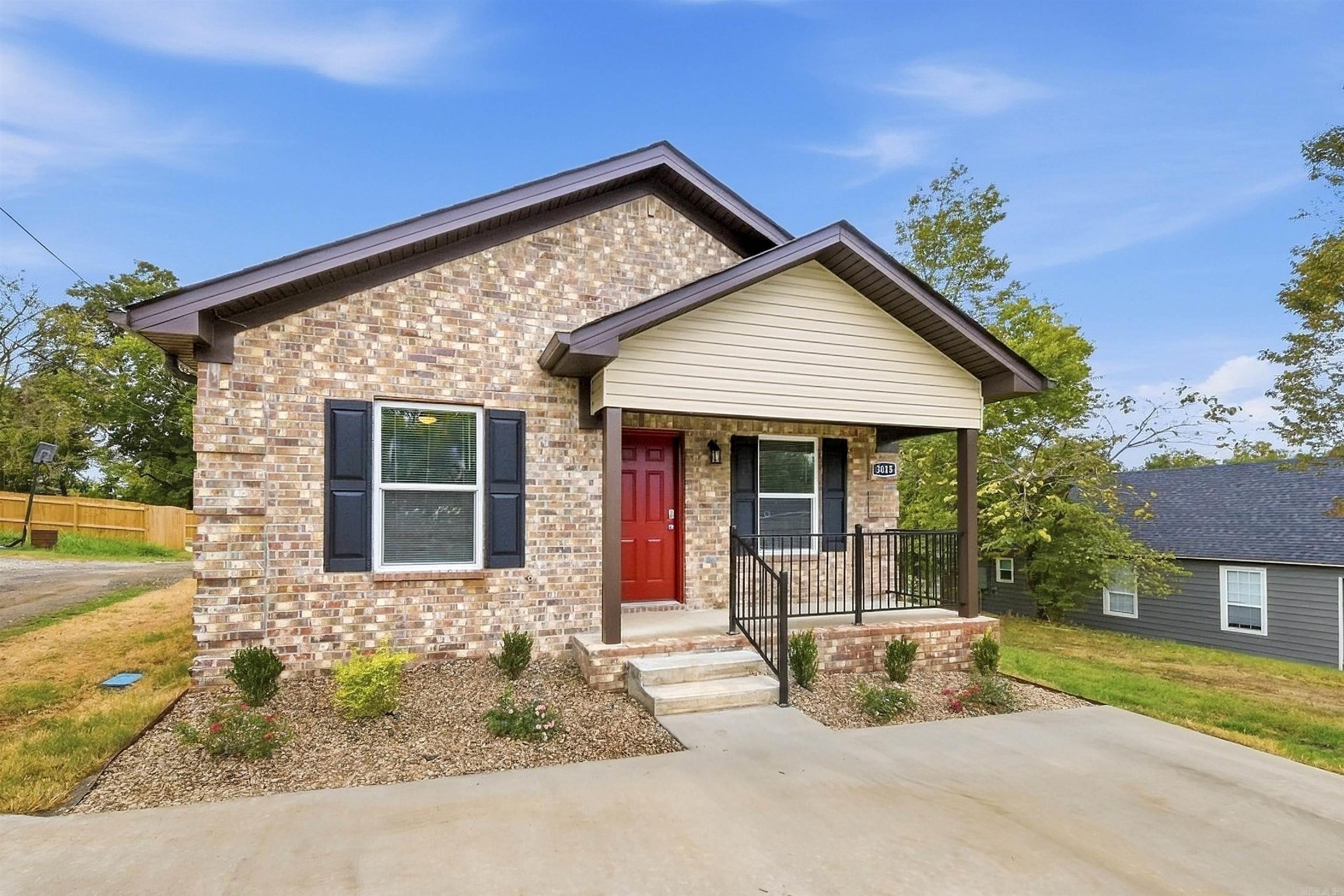3015.5 W 16th  Little Rock, AR