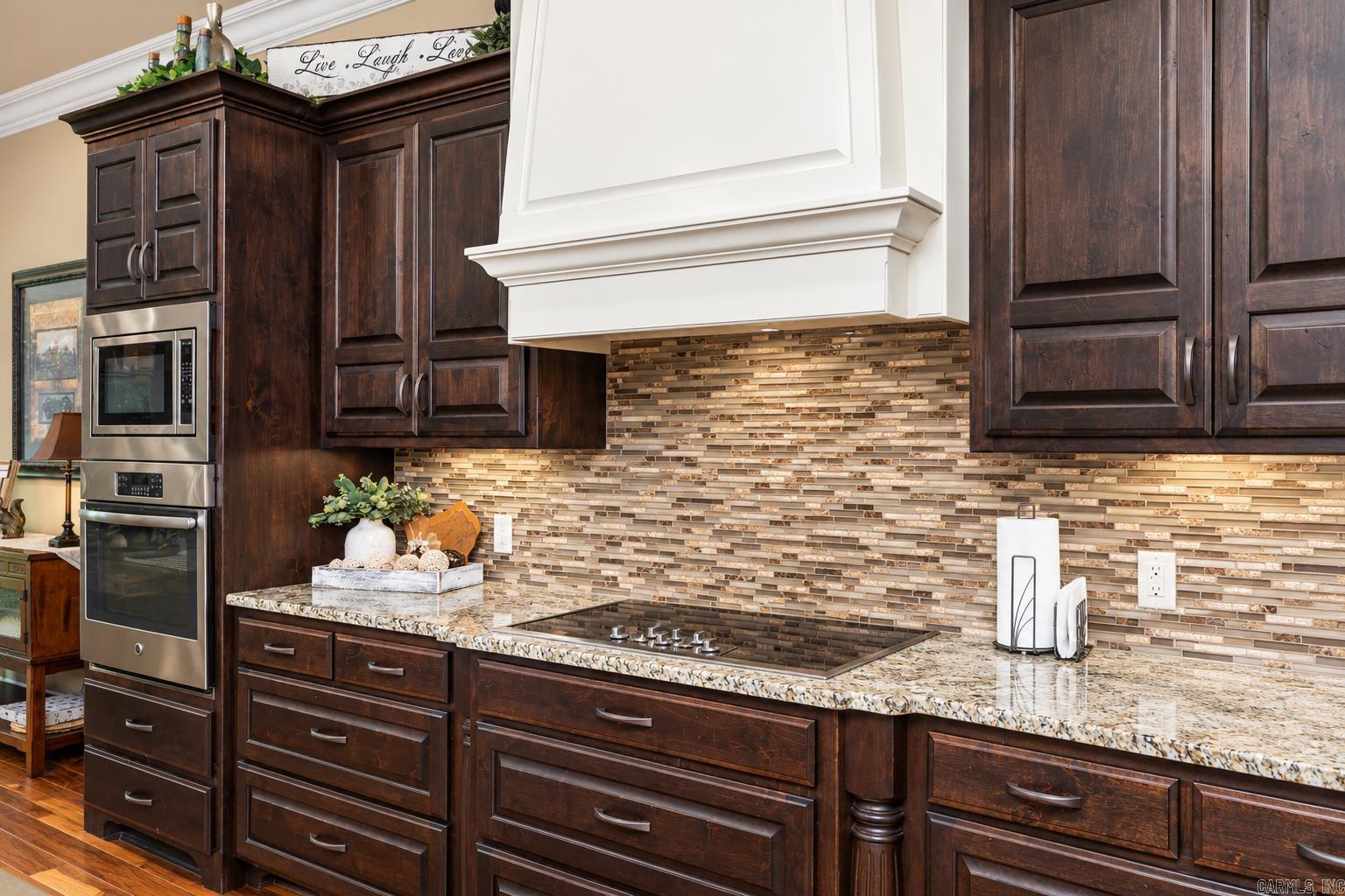 12 Oviedo Way Hot Springs Village, AR 71909