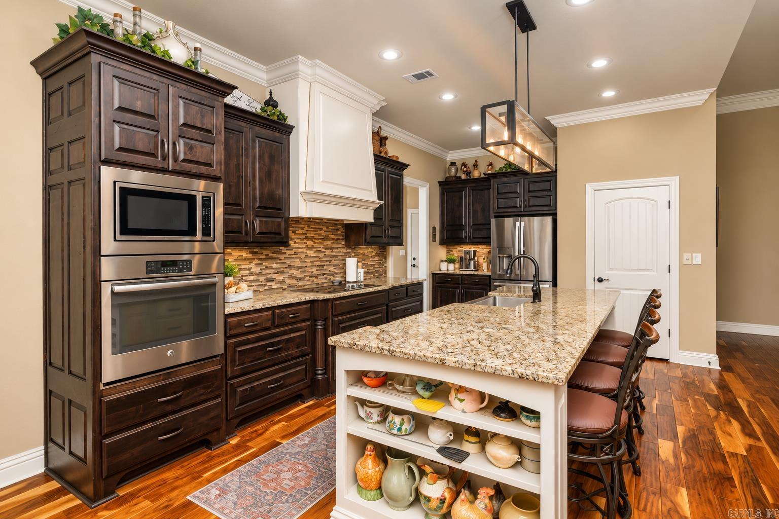 12 Oviedo Way Hot Springs Village, AR 71909